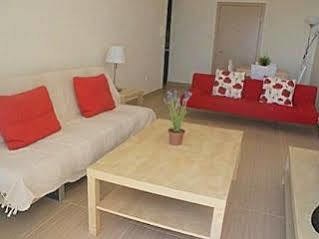 Apartment Paradise *