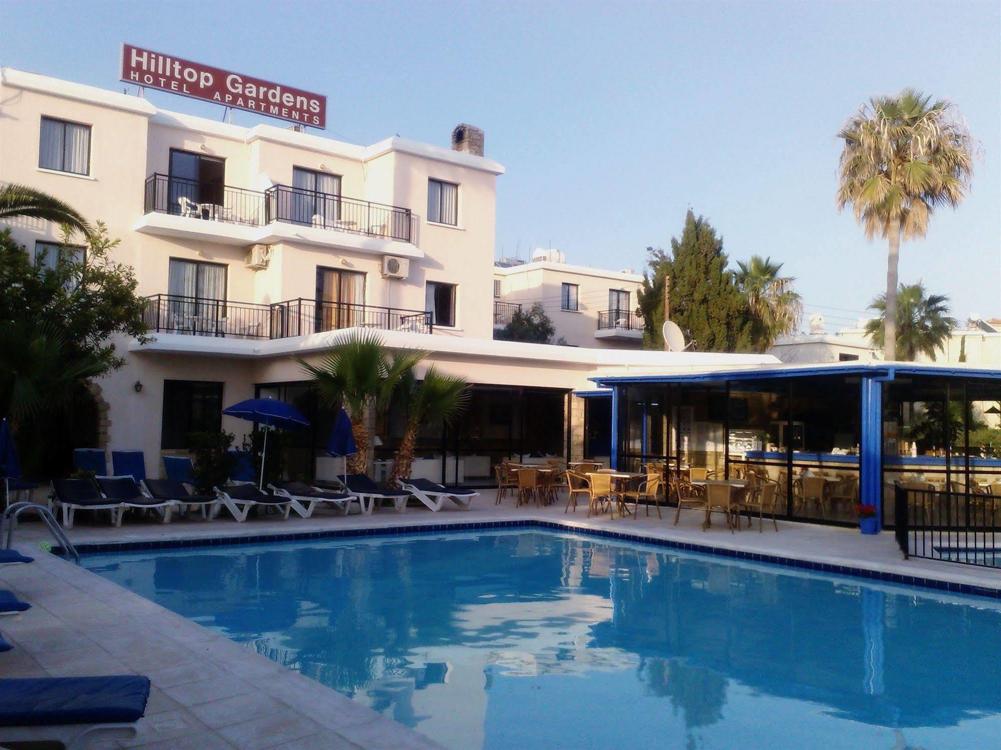 Hilltop Gardens 3*