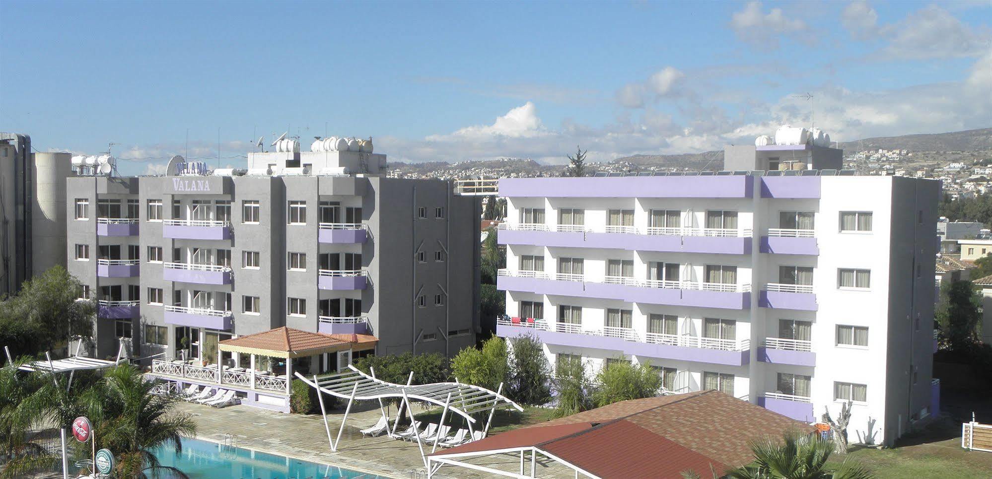 Aparthotel Valana 2*
