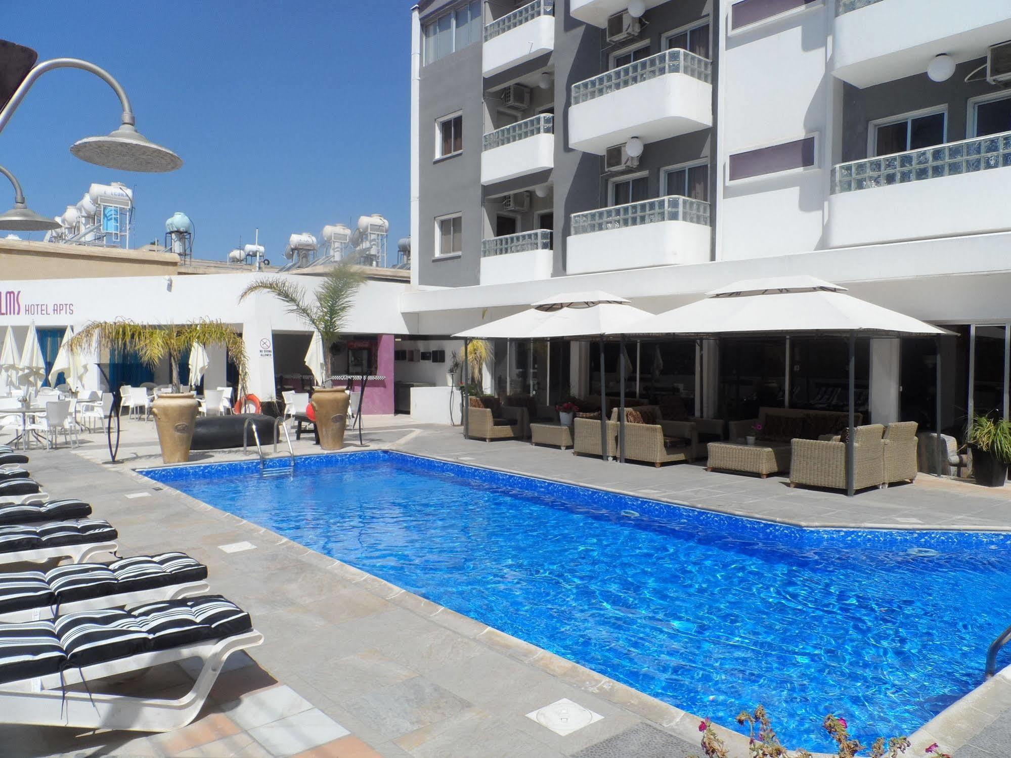 Aparthotel The Palms Limassol