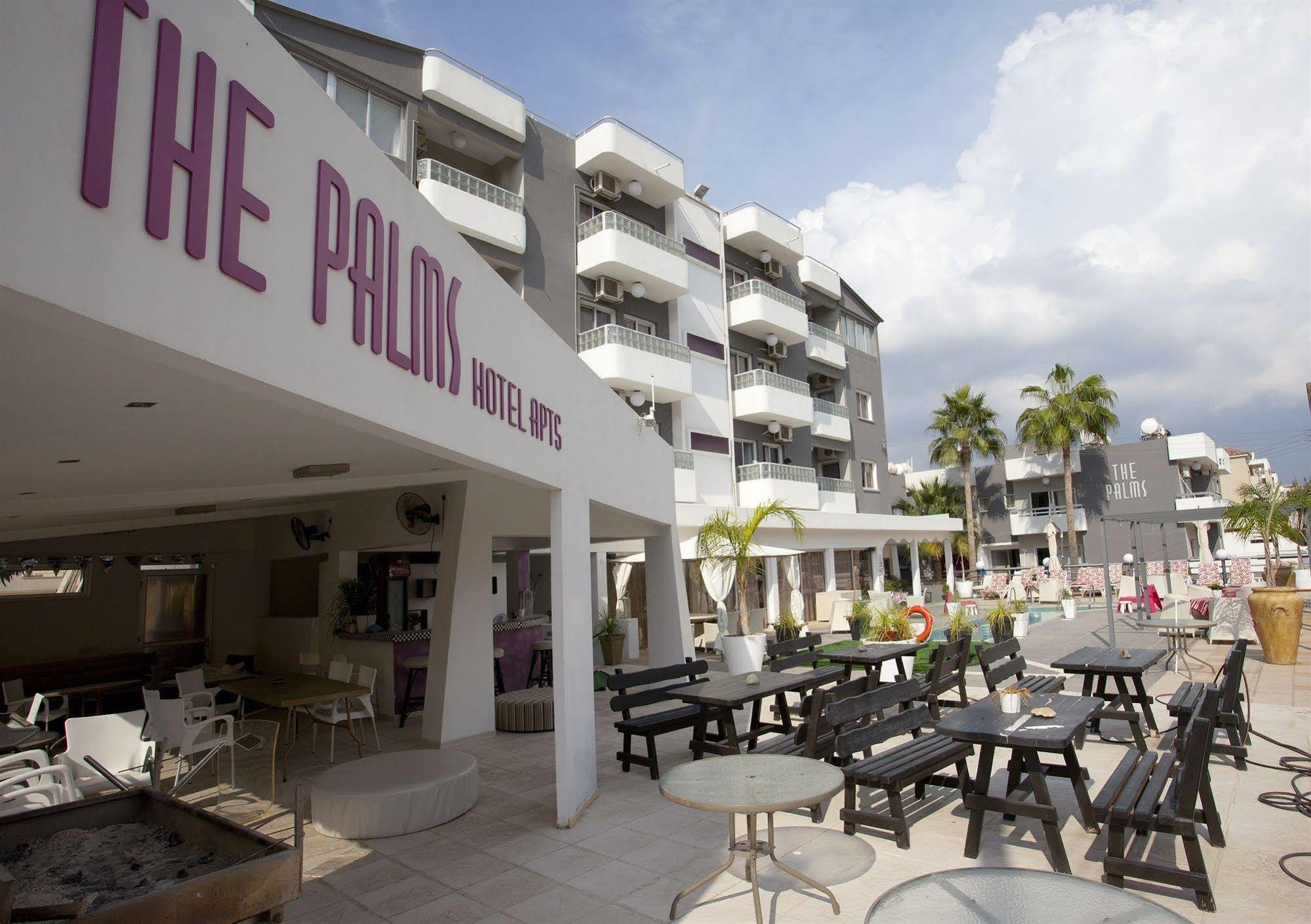 Aparthotel The Palms 3*