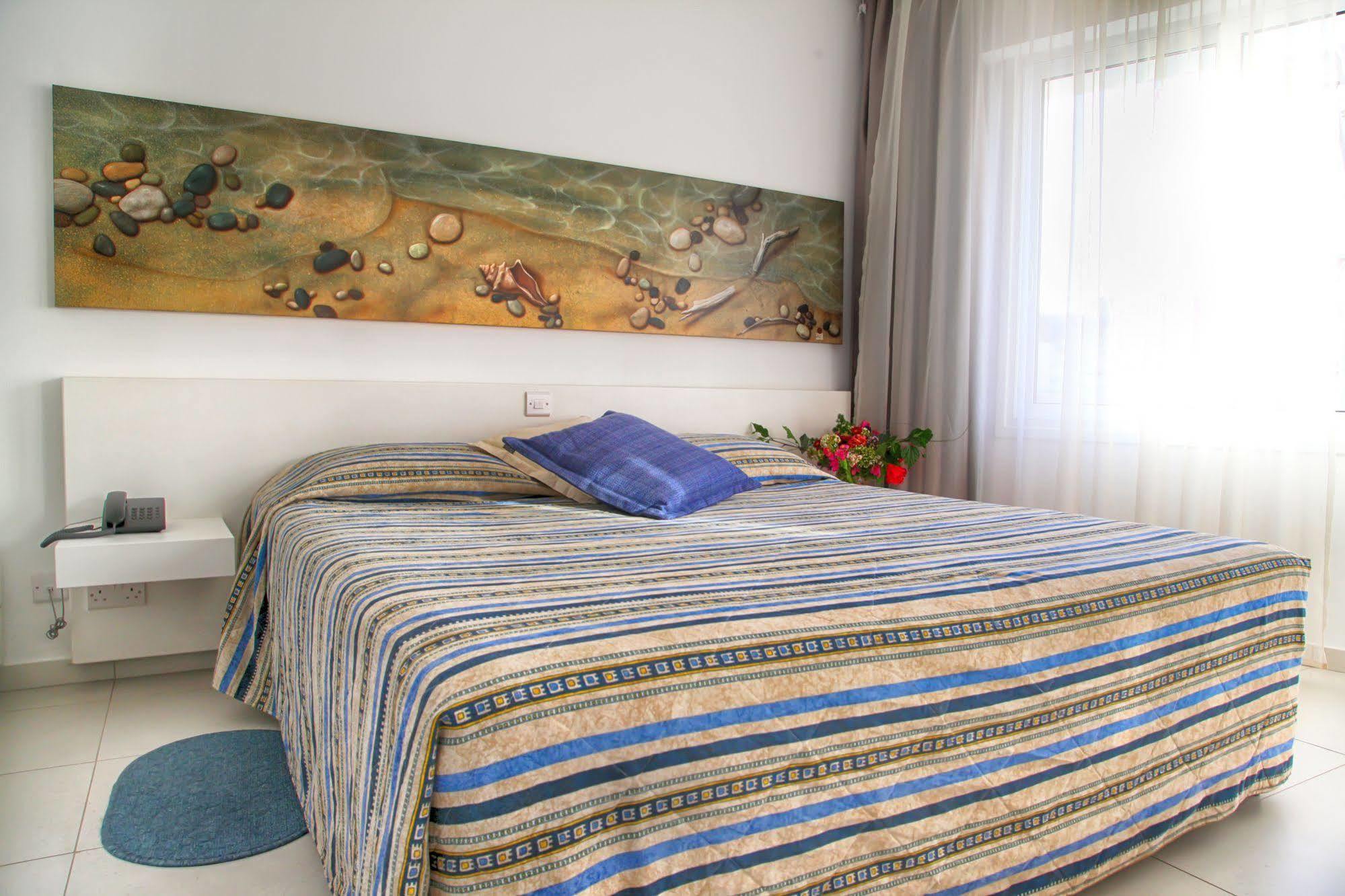 Hotel Opera Larnaca