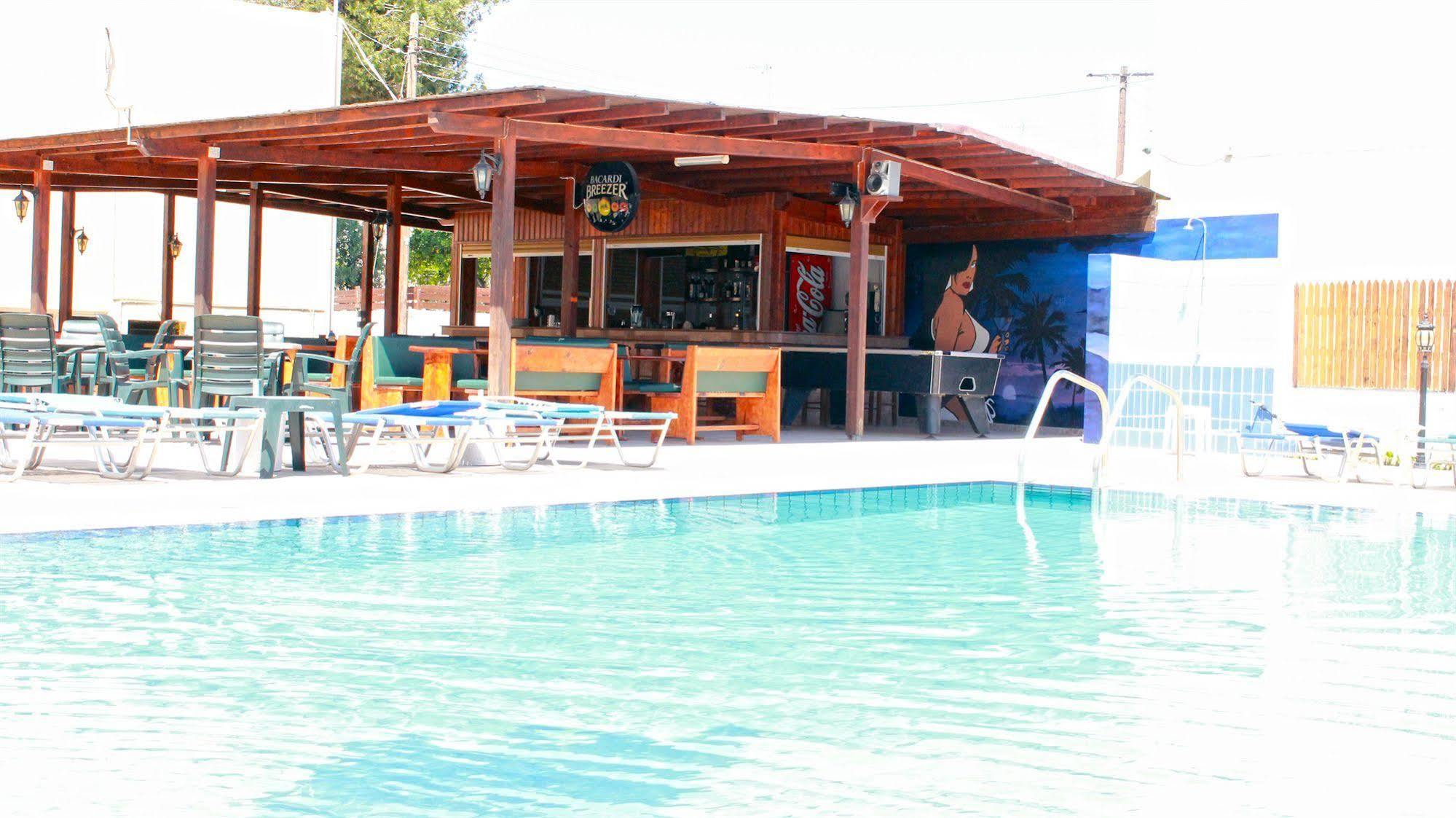 Aparthotel Florea 3*