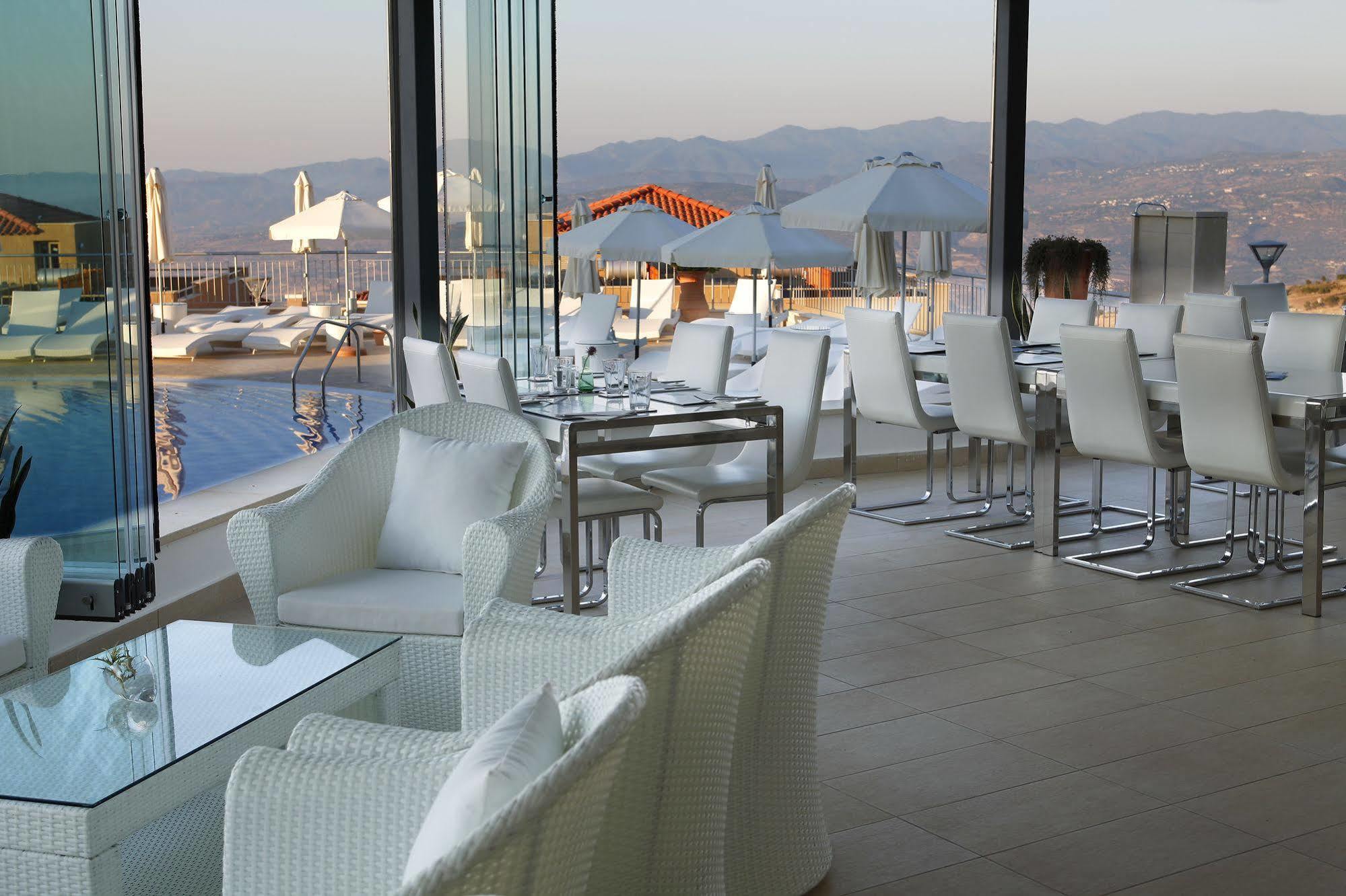 Akamas Health Farm & Aparthotel