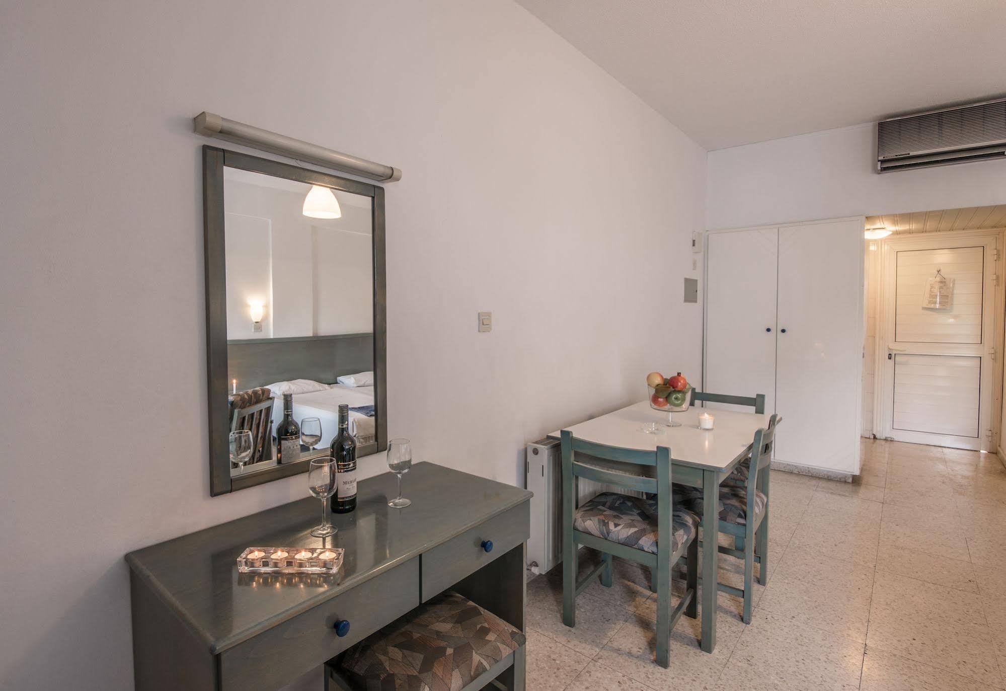 Cordelia Aparthotel