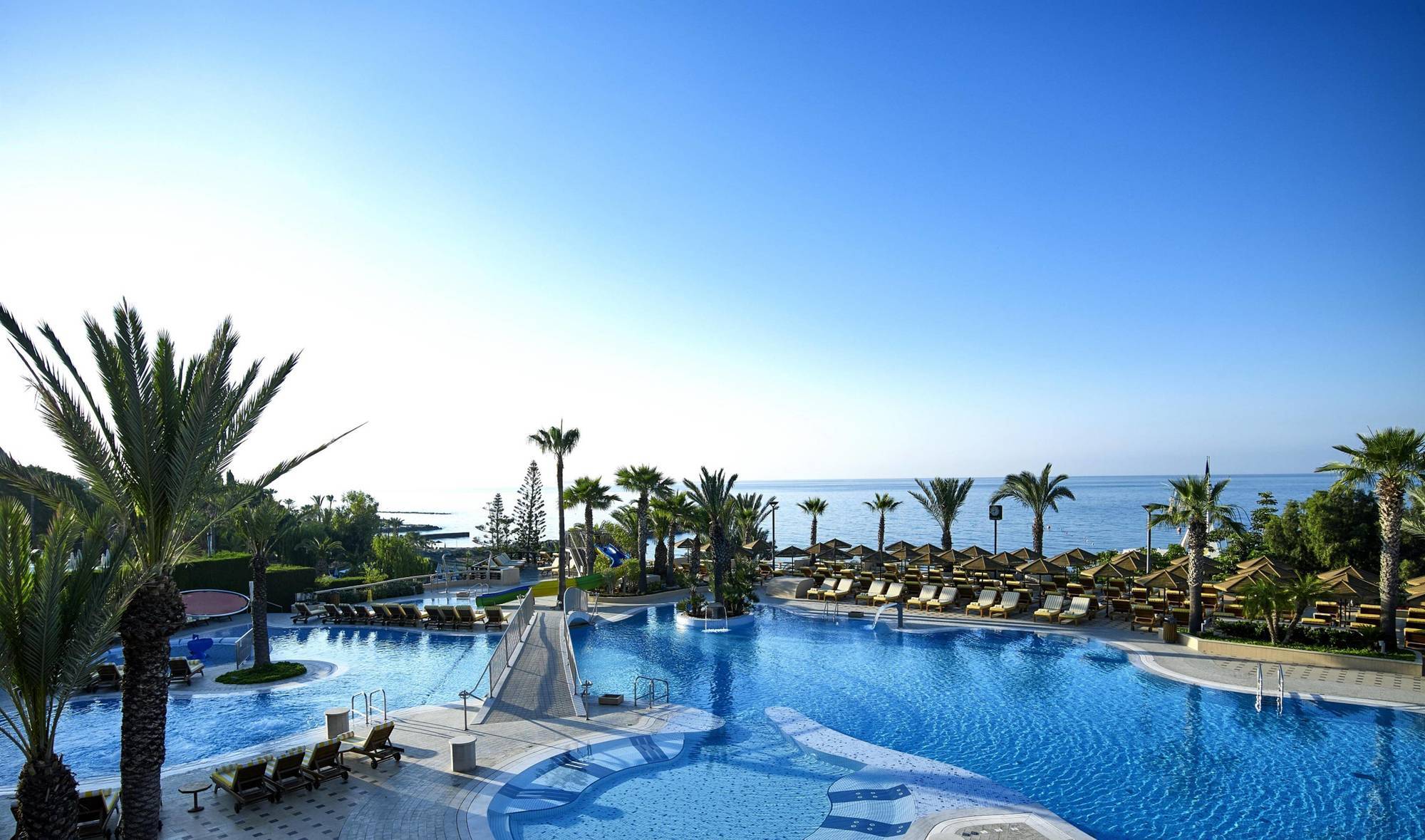 Hotel Four Seasons Agios Tychonas