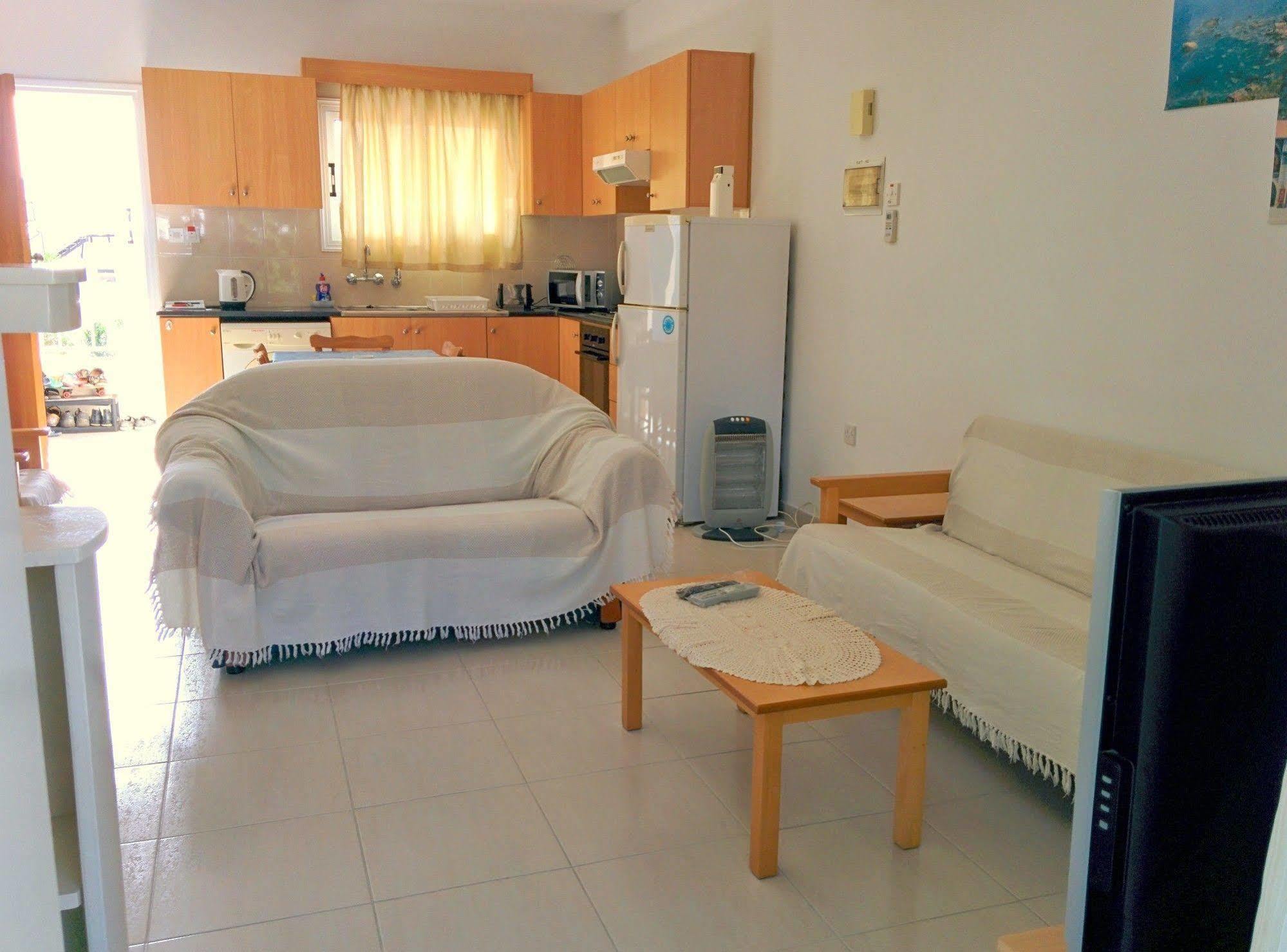 Aparthotel Zoe's Court 3*