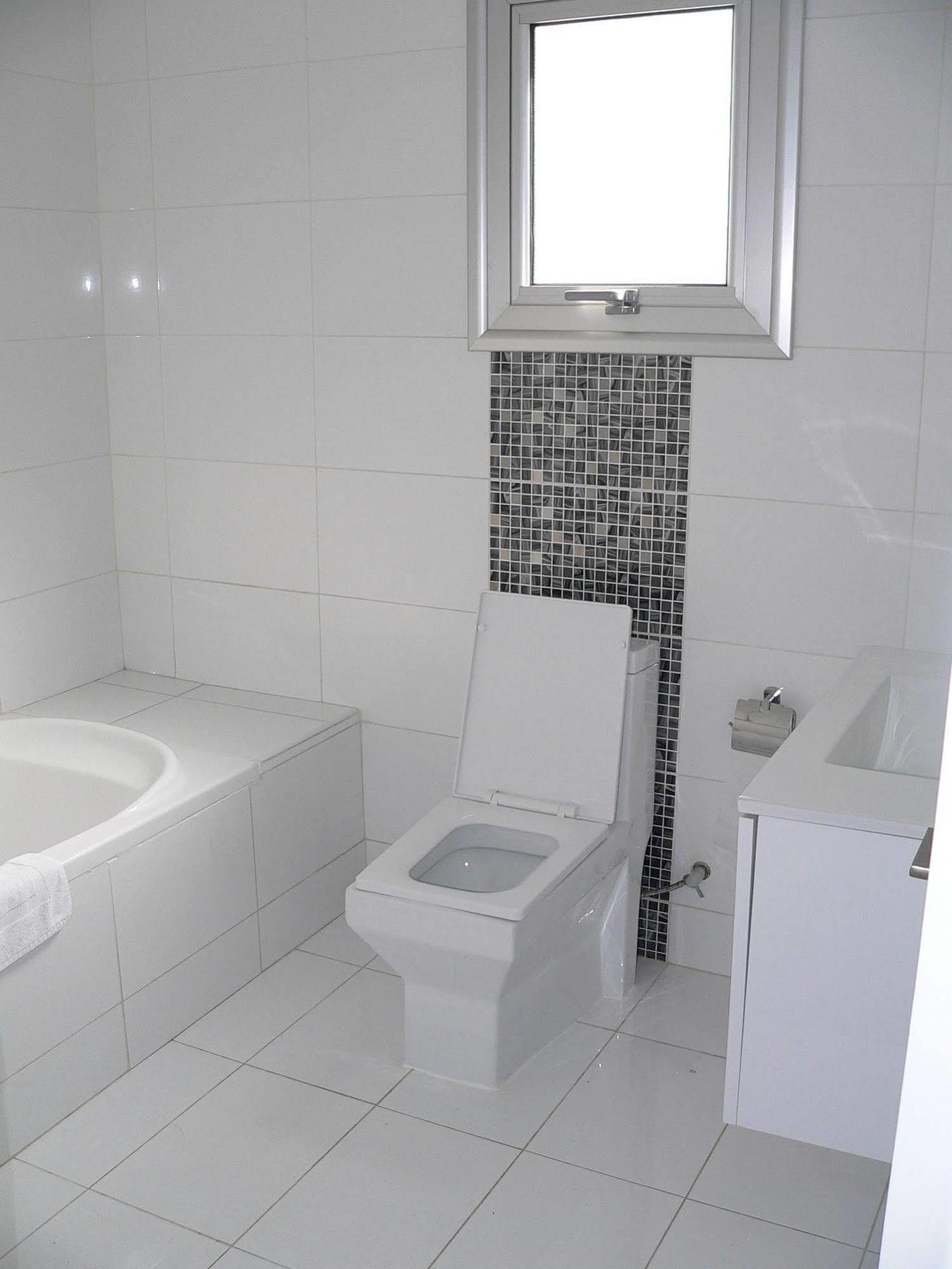High View Gardens 4*