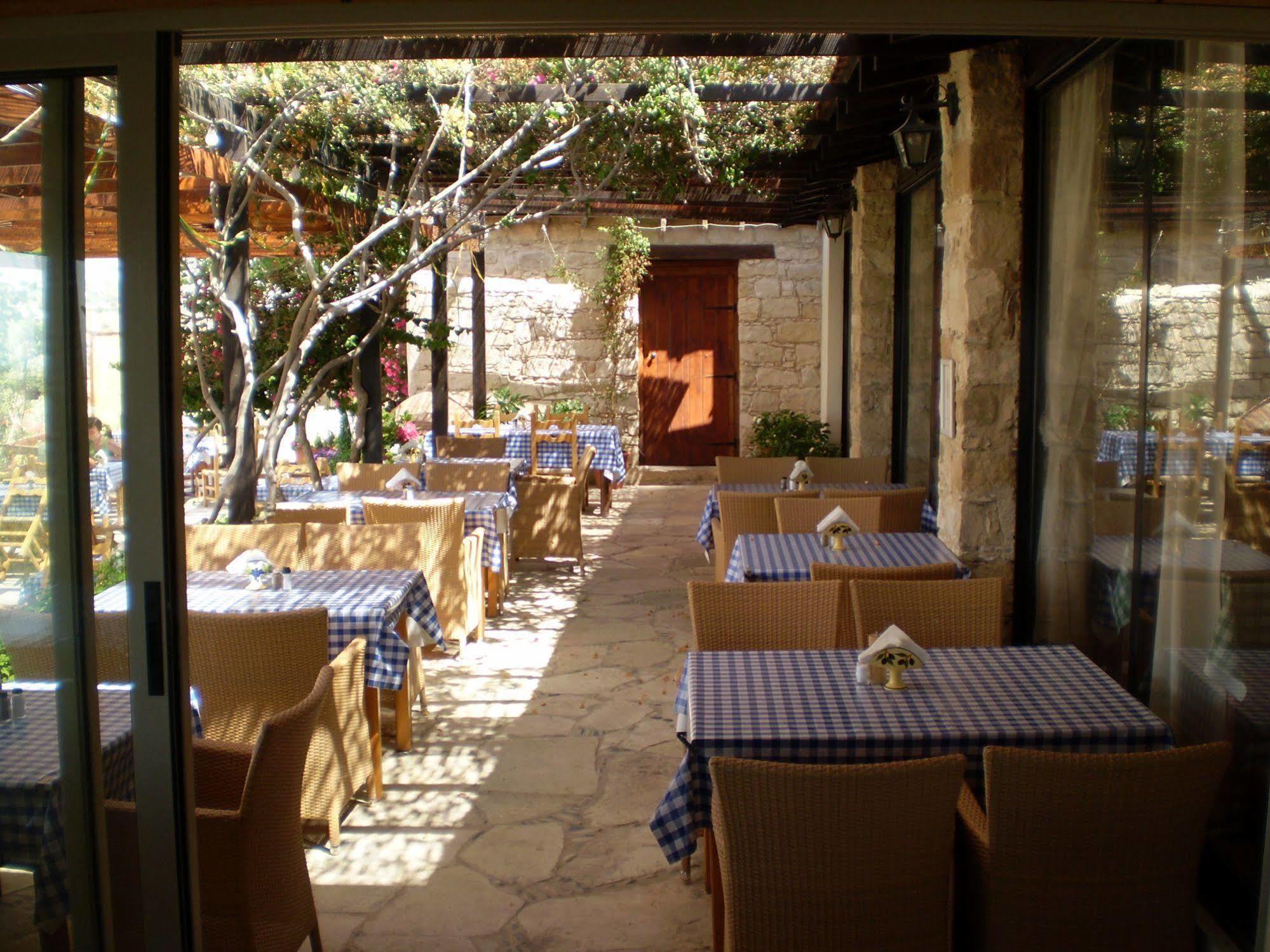 Aparthotel Vasilikos House Tochni