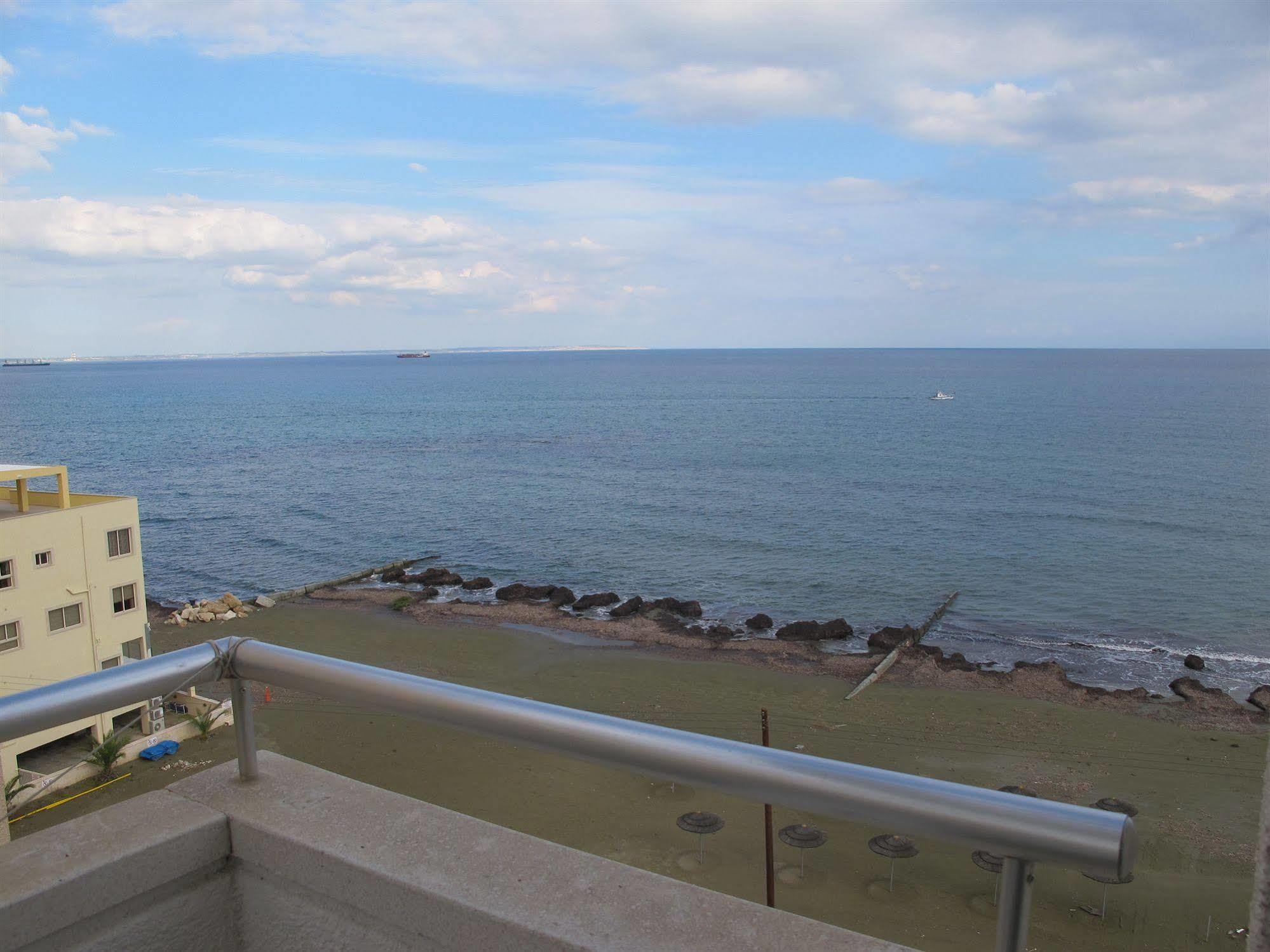 Flamingo Hotel 3*