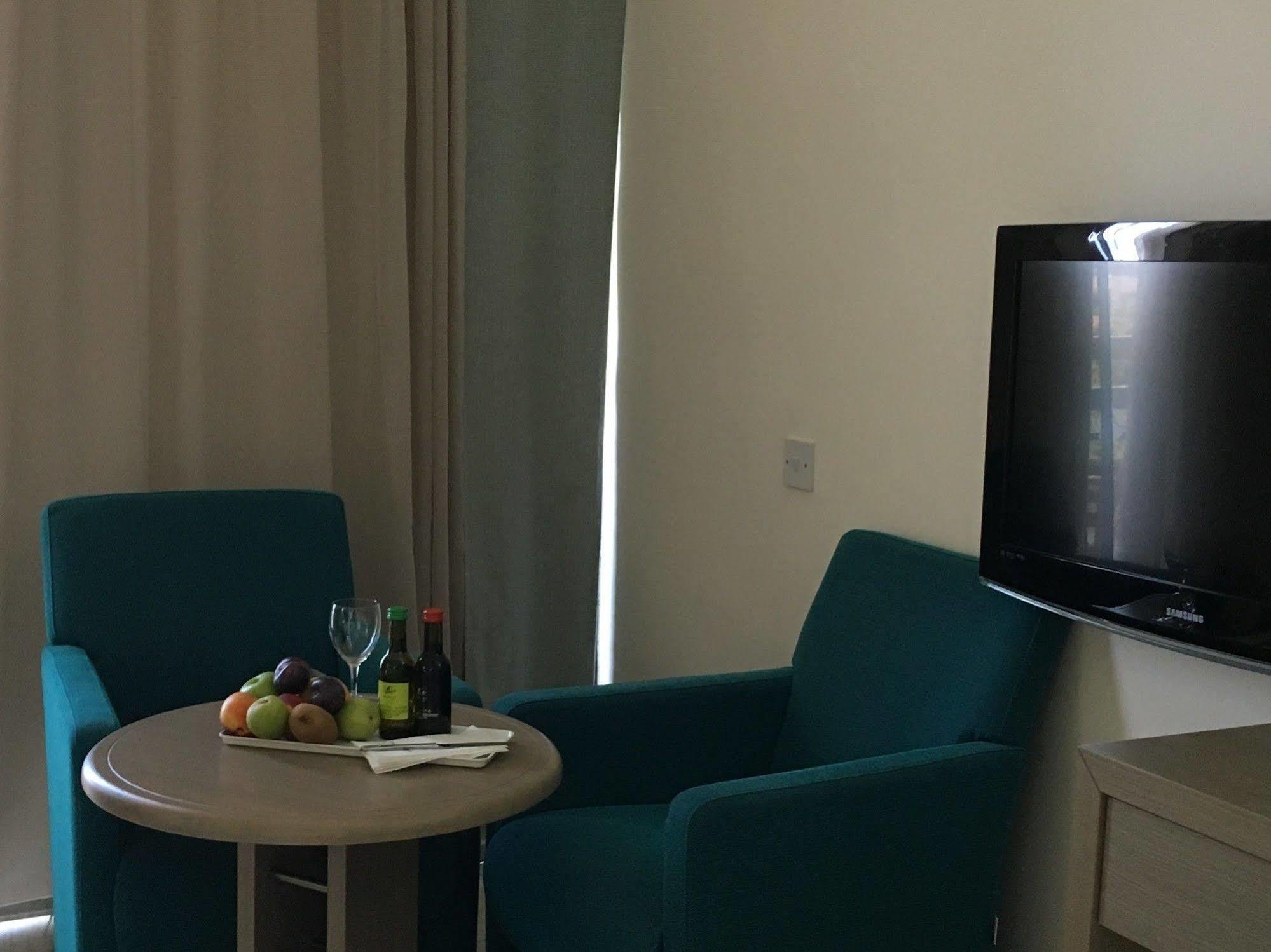 Avanti Village 4* Paphos
