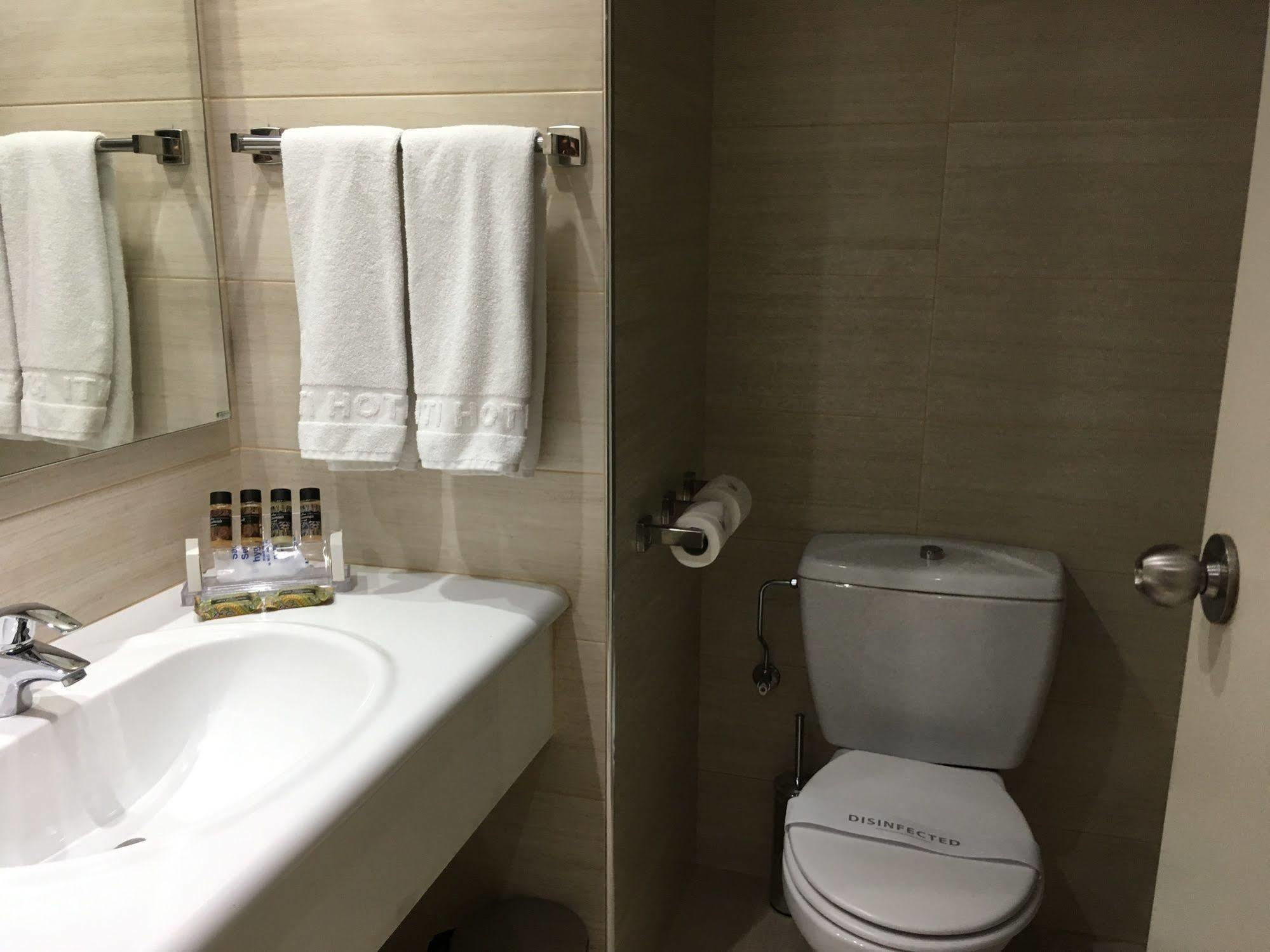 Avanti Village 4*