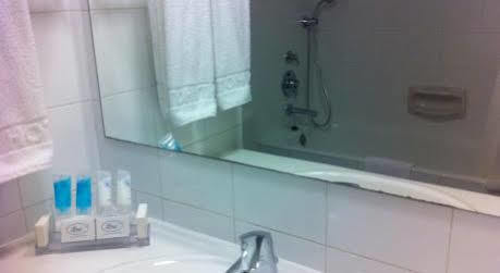 Aparthotel Avanti Village 4*