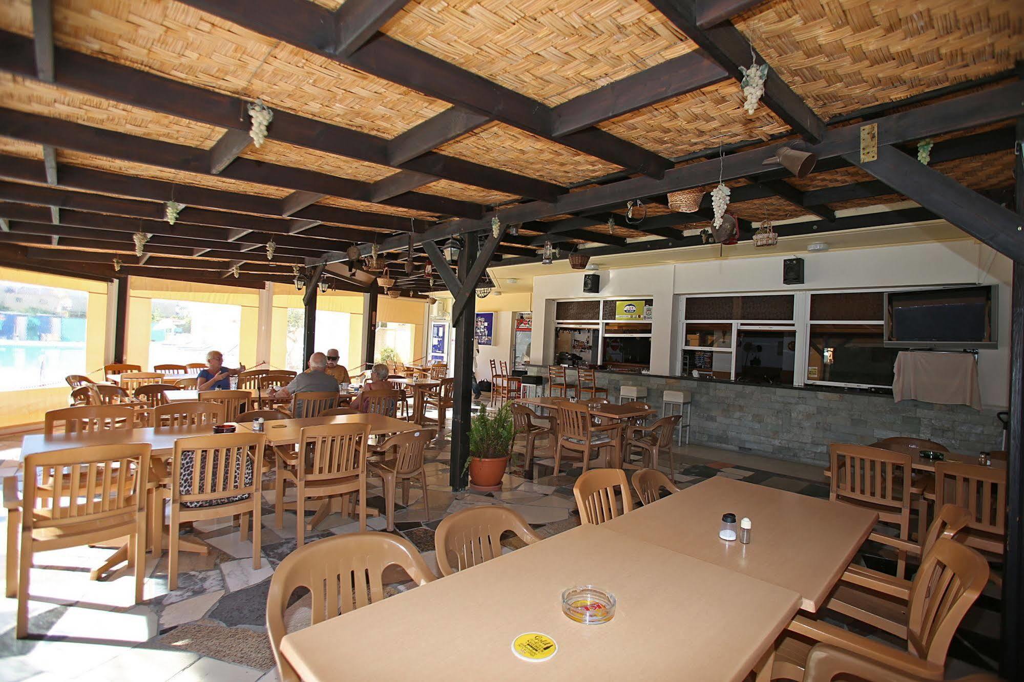 Aparthotel Sunquest Gardens Holiday