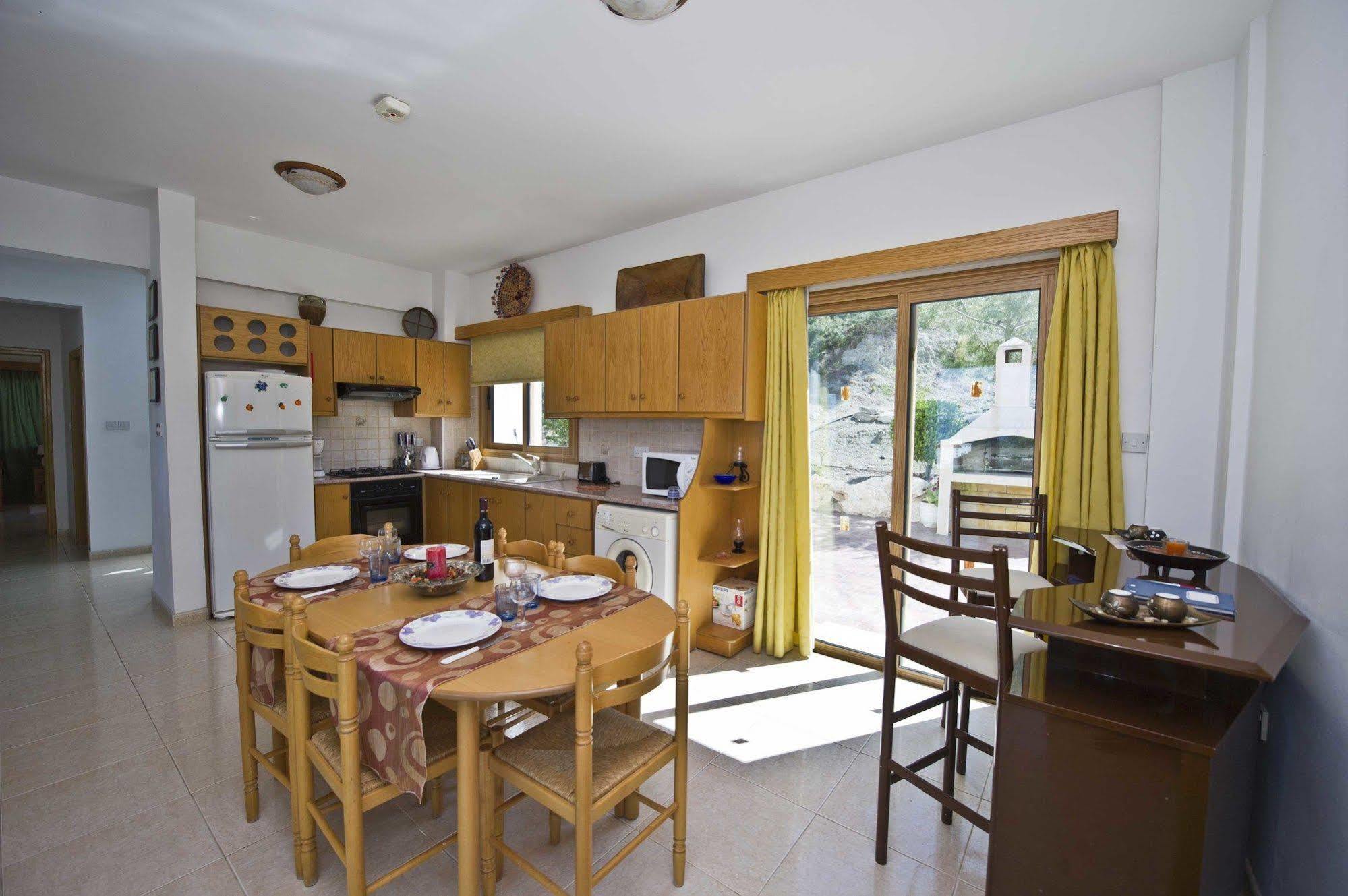 Villa Mersinia Argaka