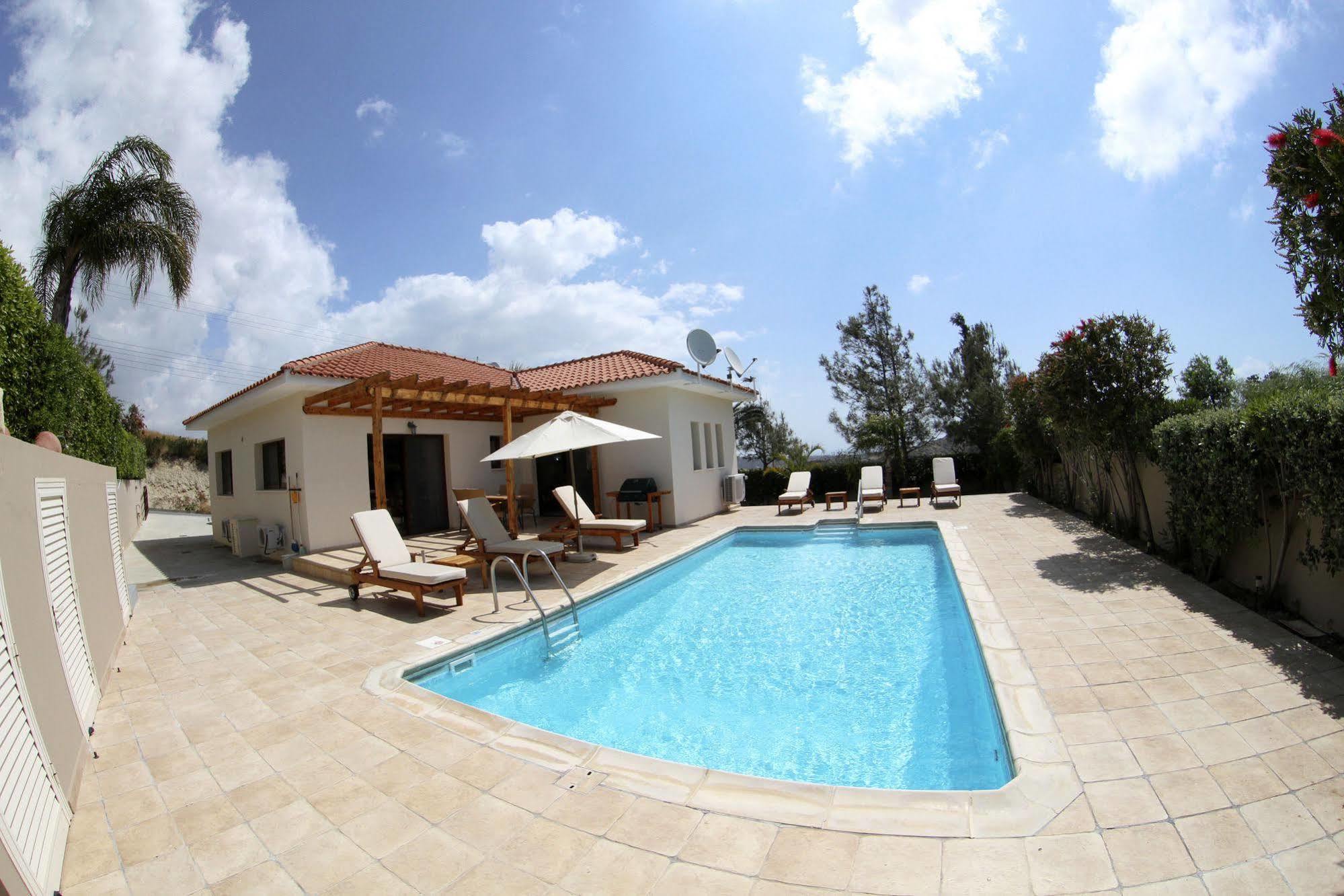 Villa Eve Xιnisteri *