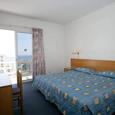 Aparthotel Blue Crane Apts