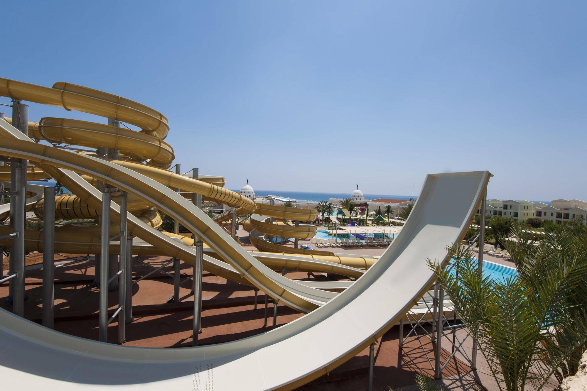 Hotel Kaya Artemis & Casino 5*