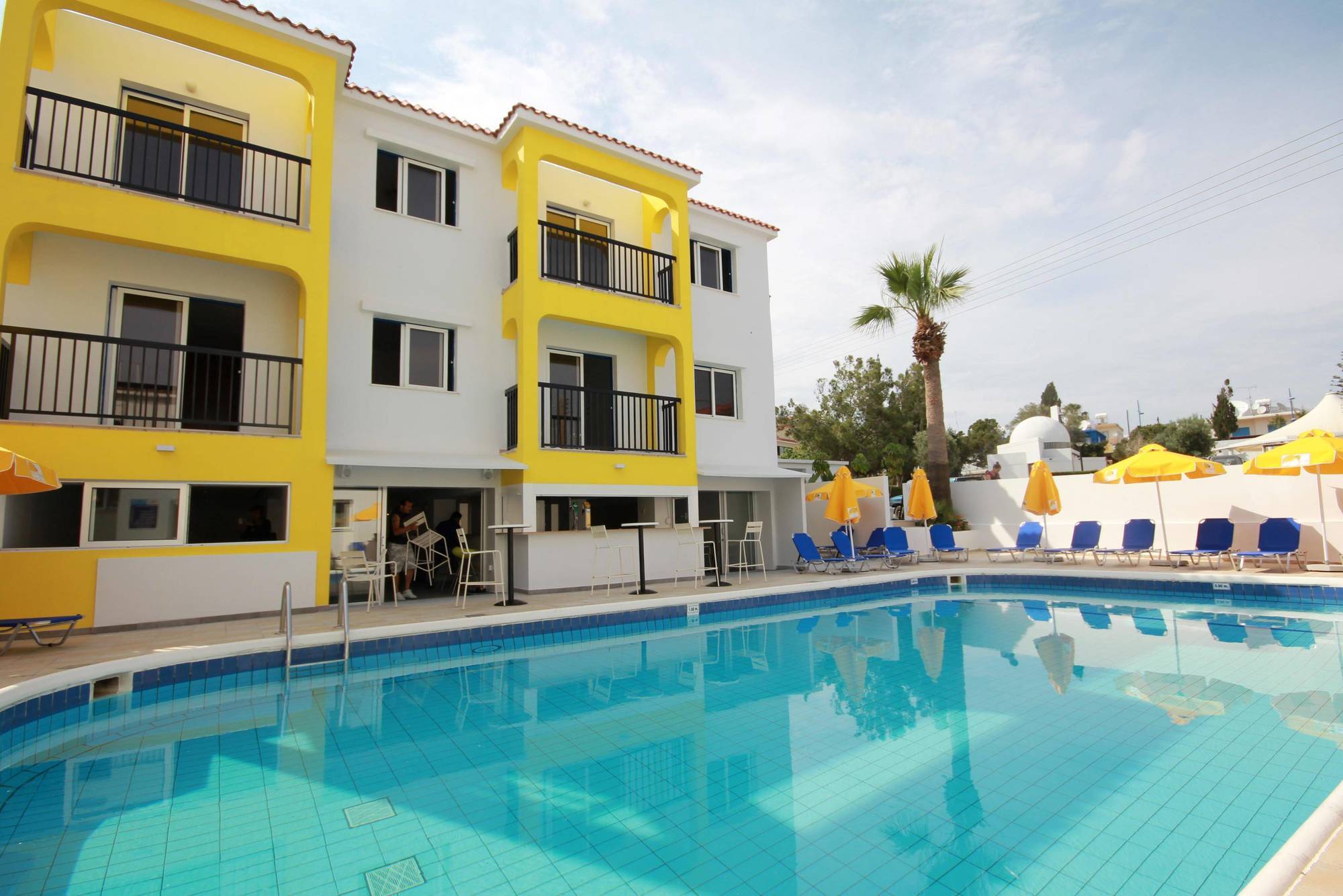 Aparthotel Flora Maria Hotel