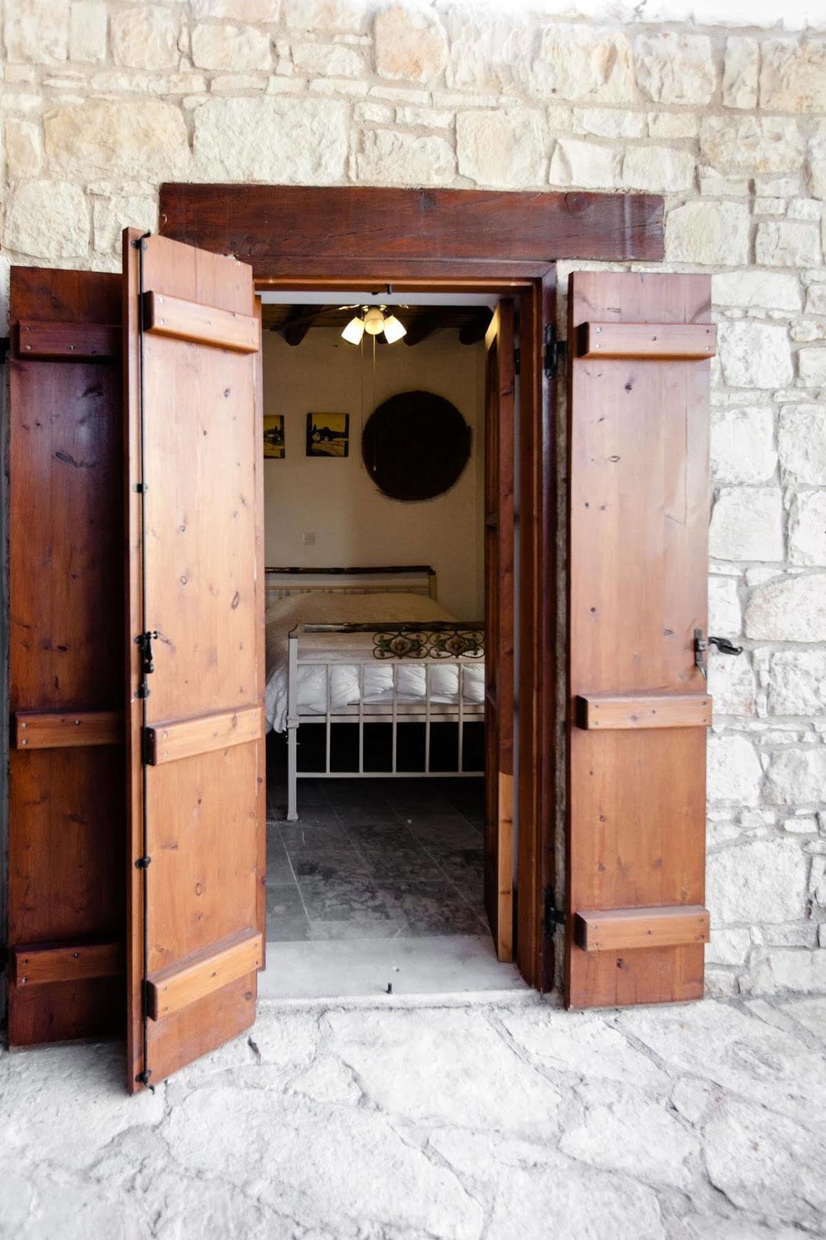 Spiti Calliope Kathikas