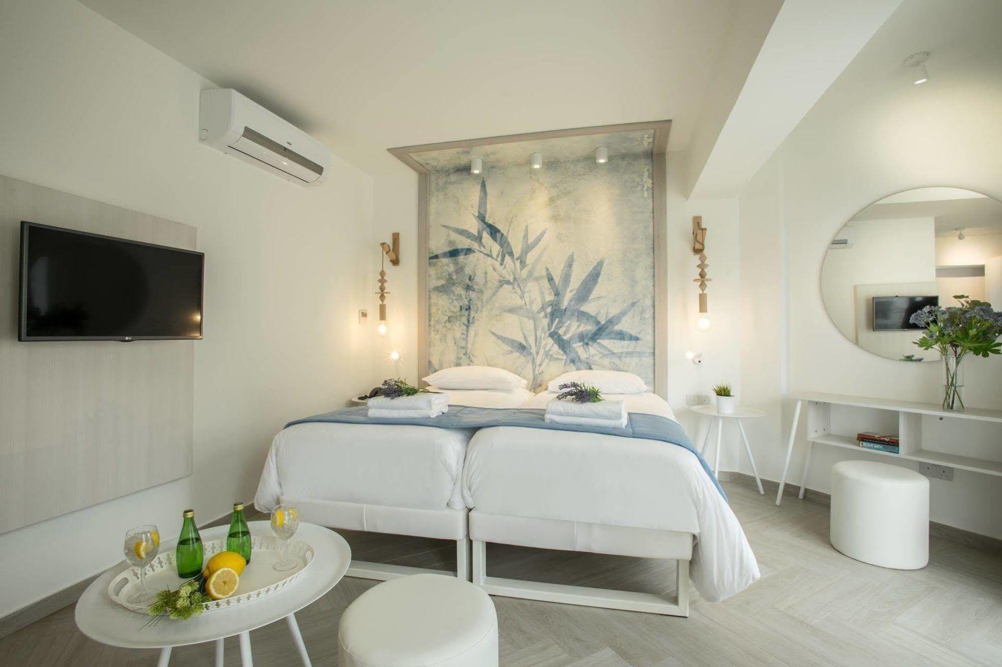 Infinity Blu - Designed For Adults Pernera