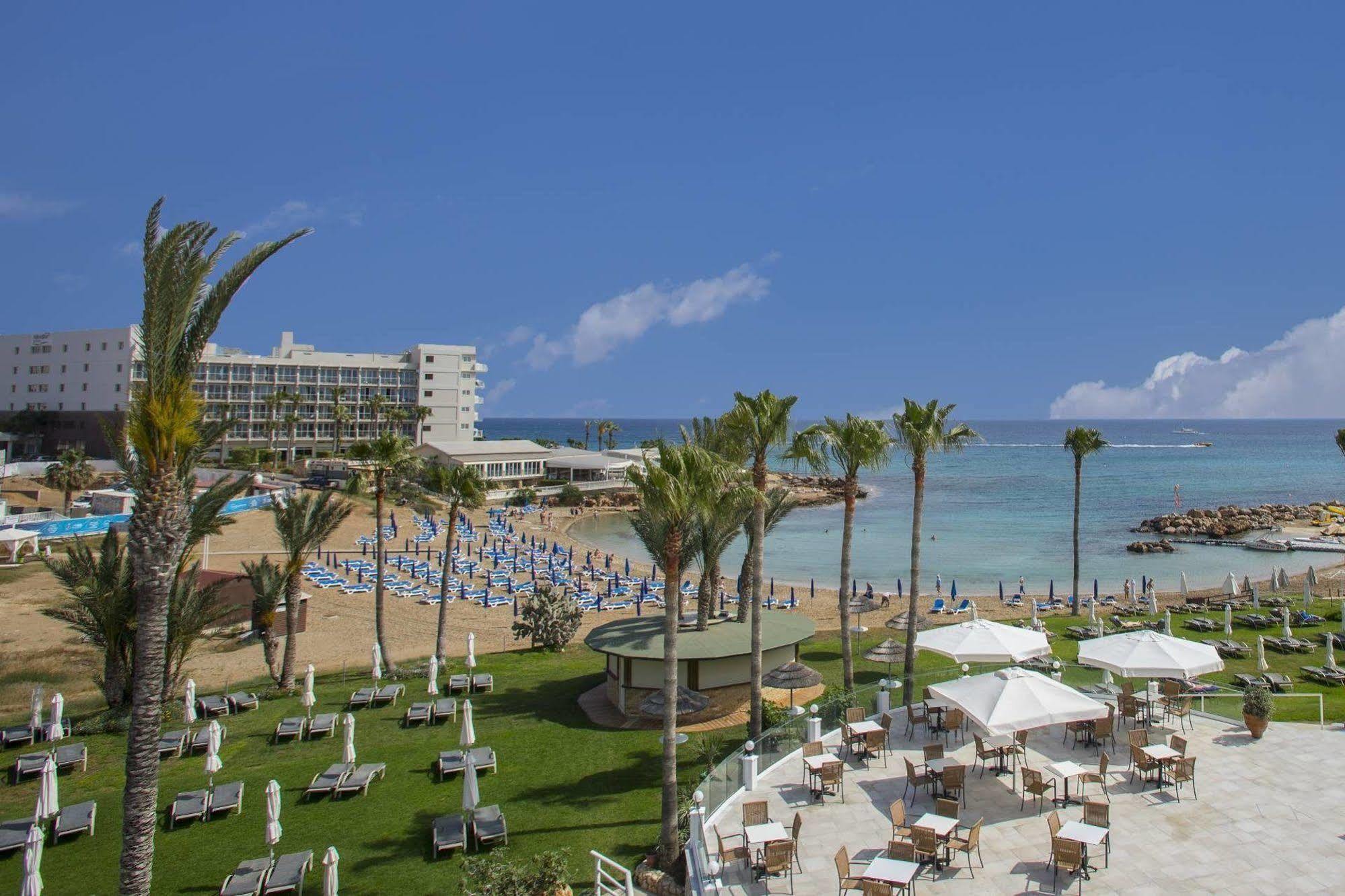 Infinity Blu - Designed For Adults 4*