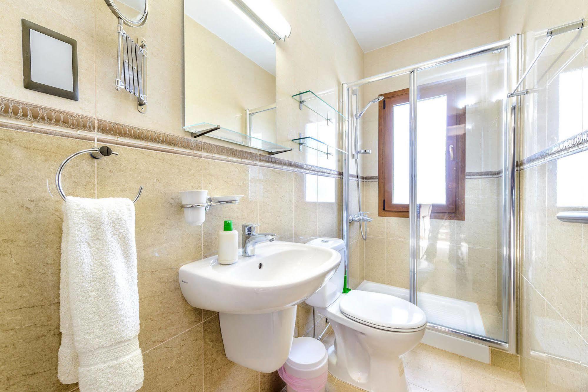 Ramos Apartment *