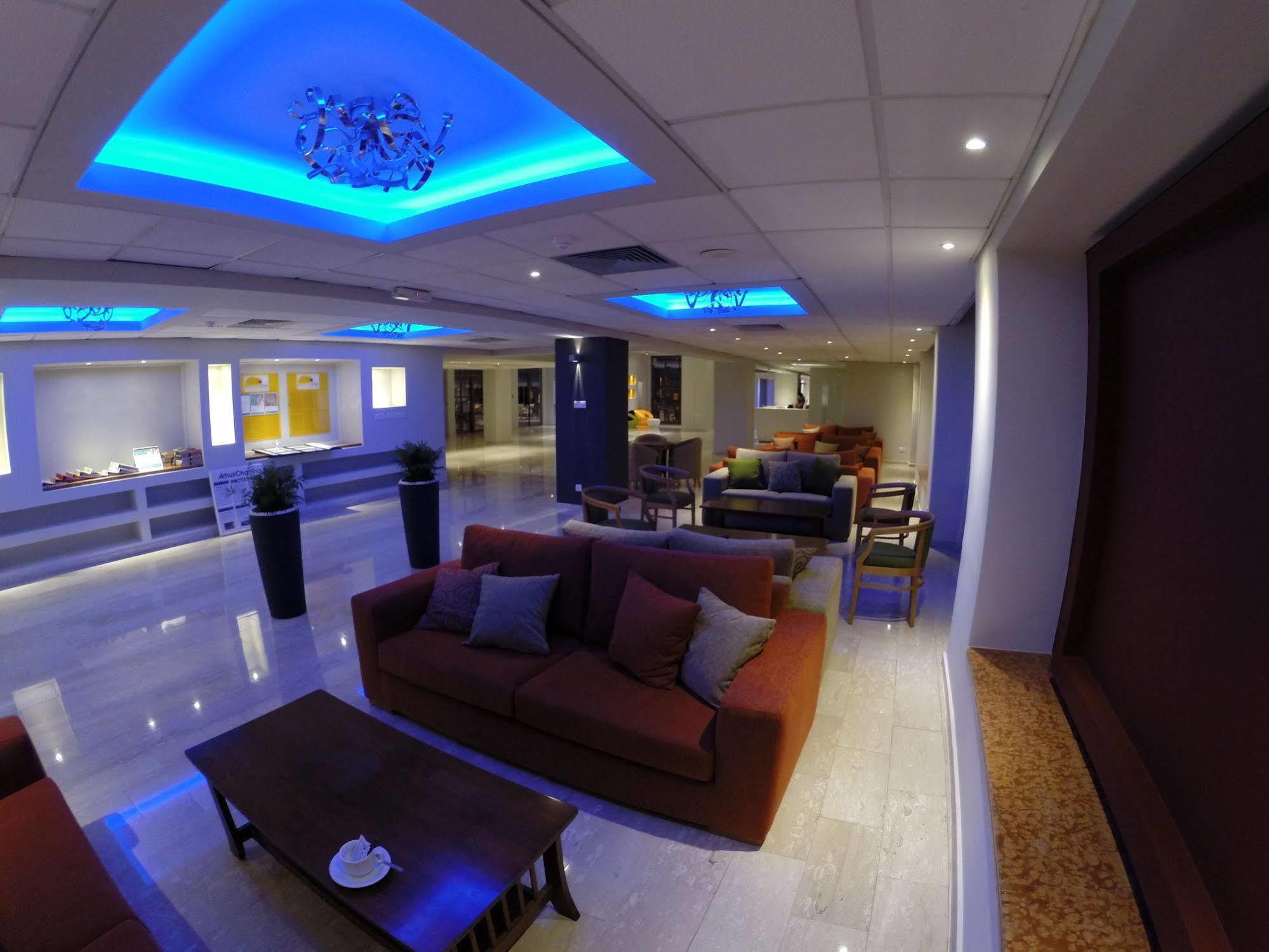 Smartline Hotel 4*