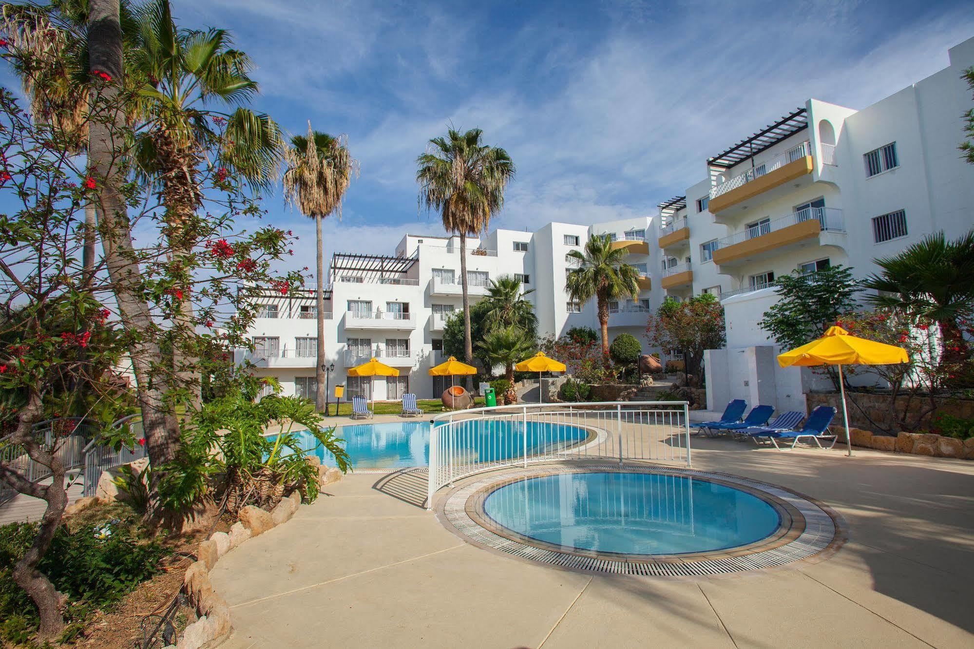 Smartline Hotel