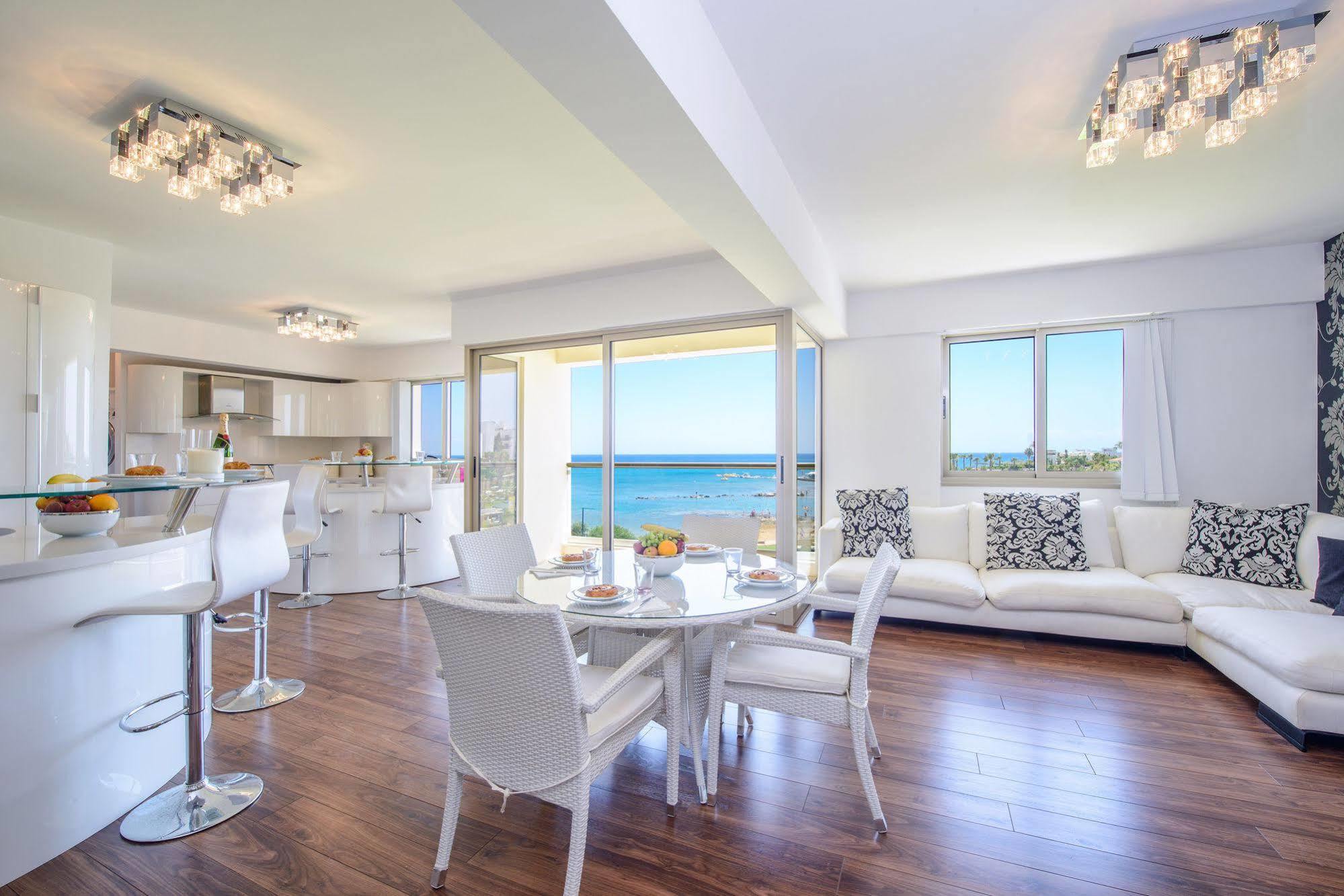Panorama Penthouse Apartment