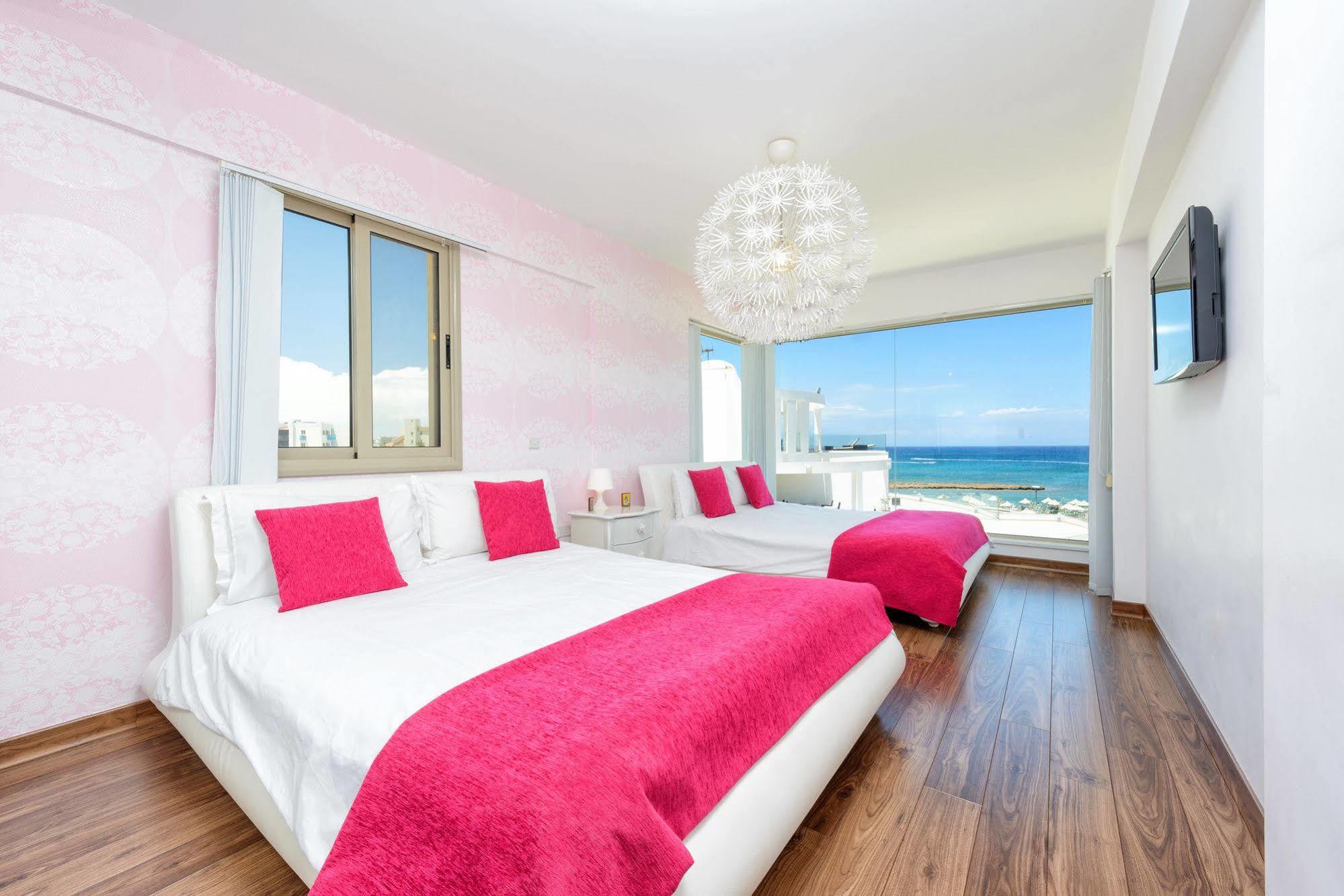 Panorama Penthouse * Pernera