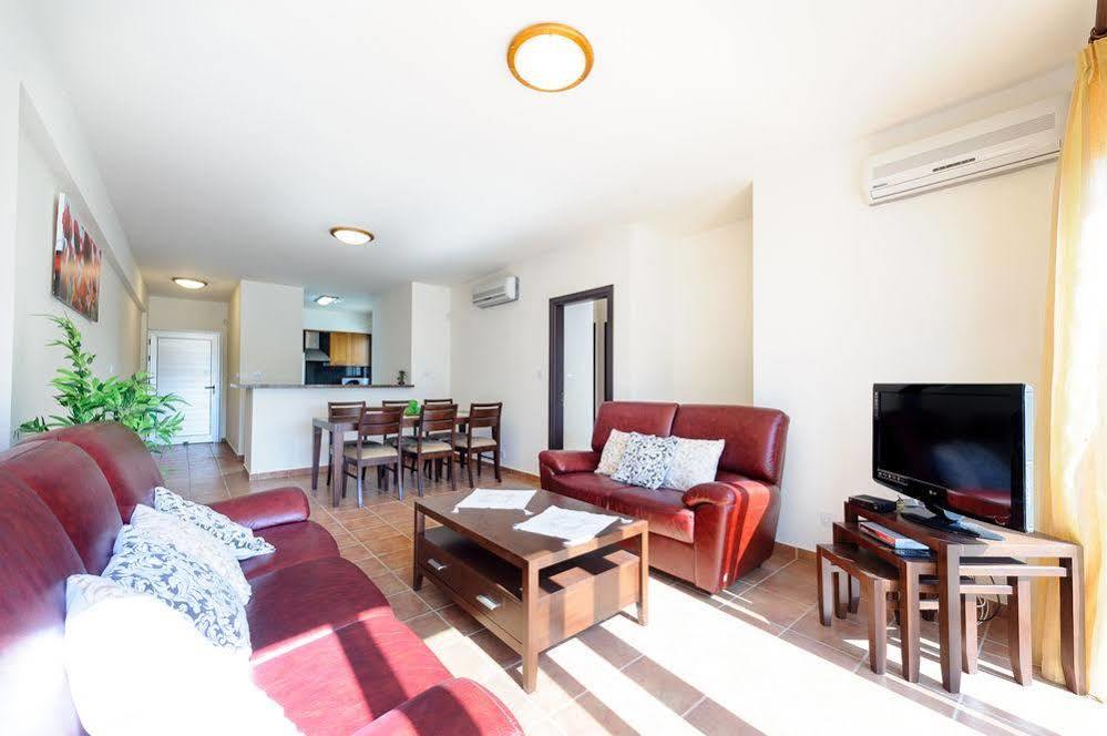 Hotel Seafront Luxury Protaras