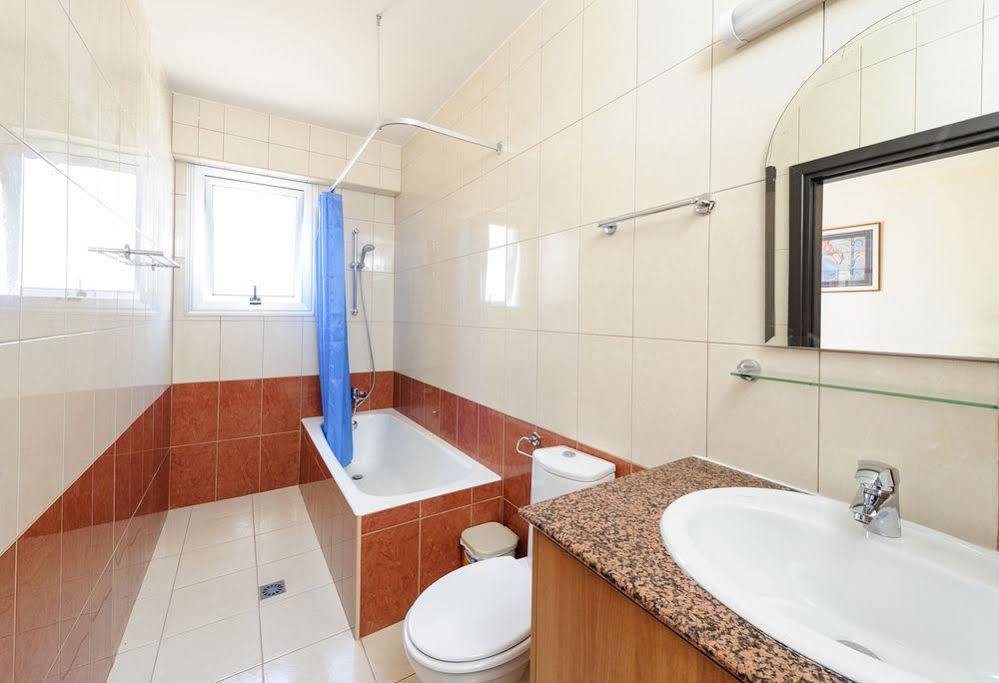 Seafront Luxury 4*
