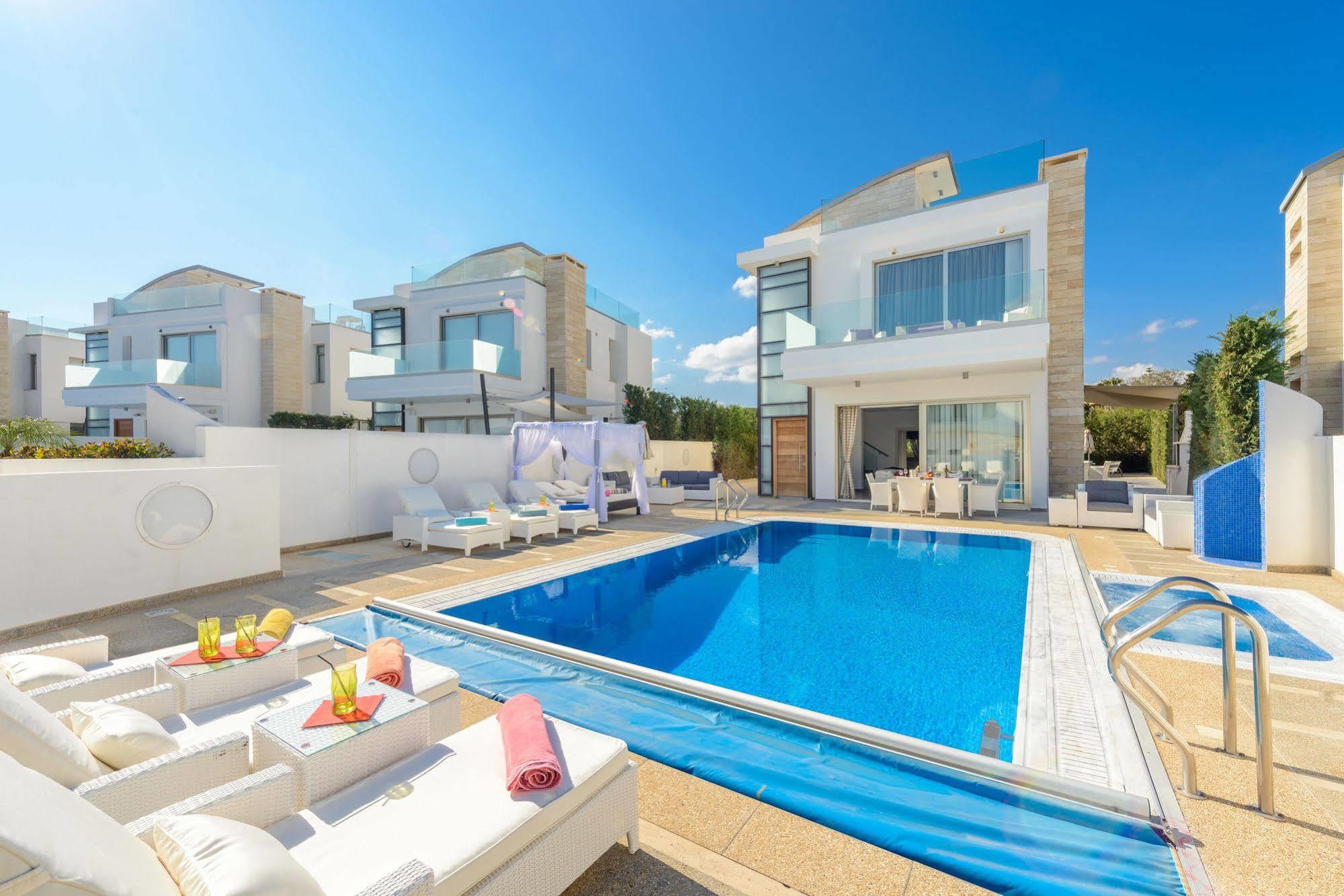 Imperial Villa Villa