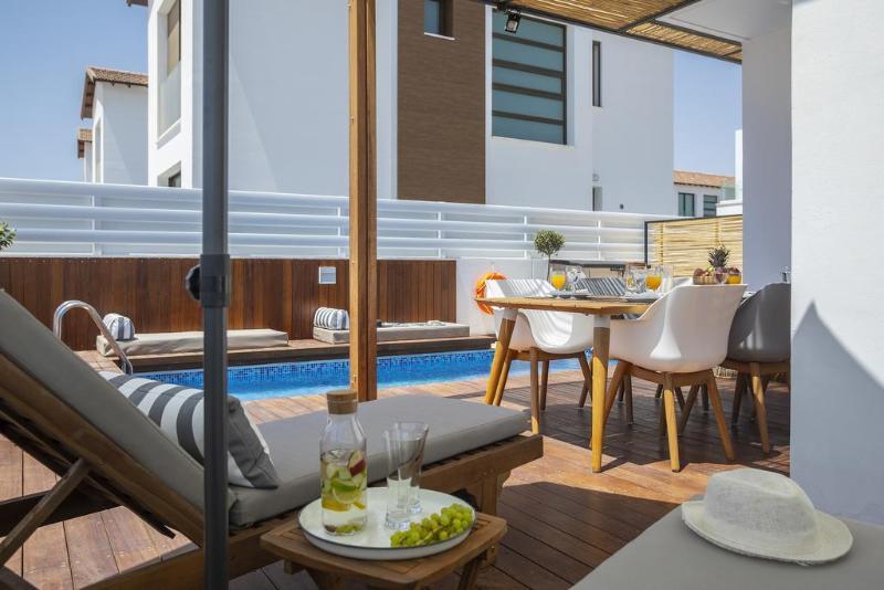 Chris Le Mare Luxury Villa Pernera