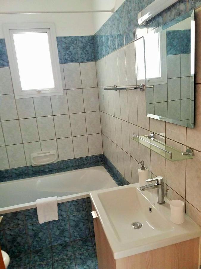 206 Sunrise Beach Apartment *