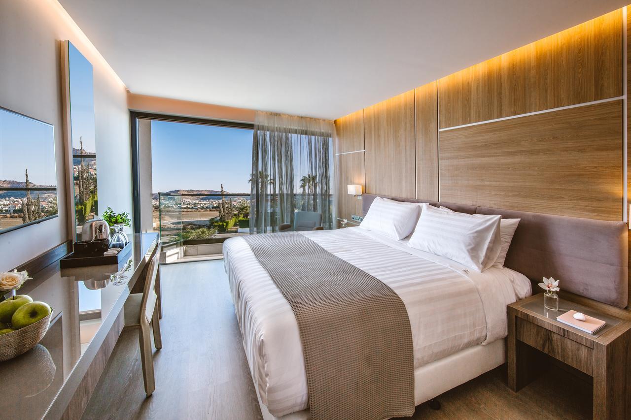 Hotel Lebay 3*