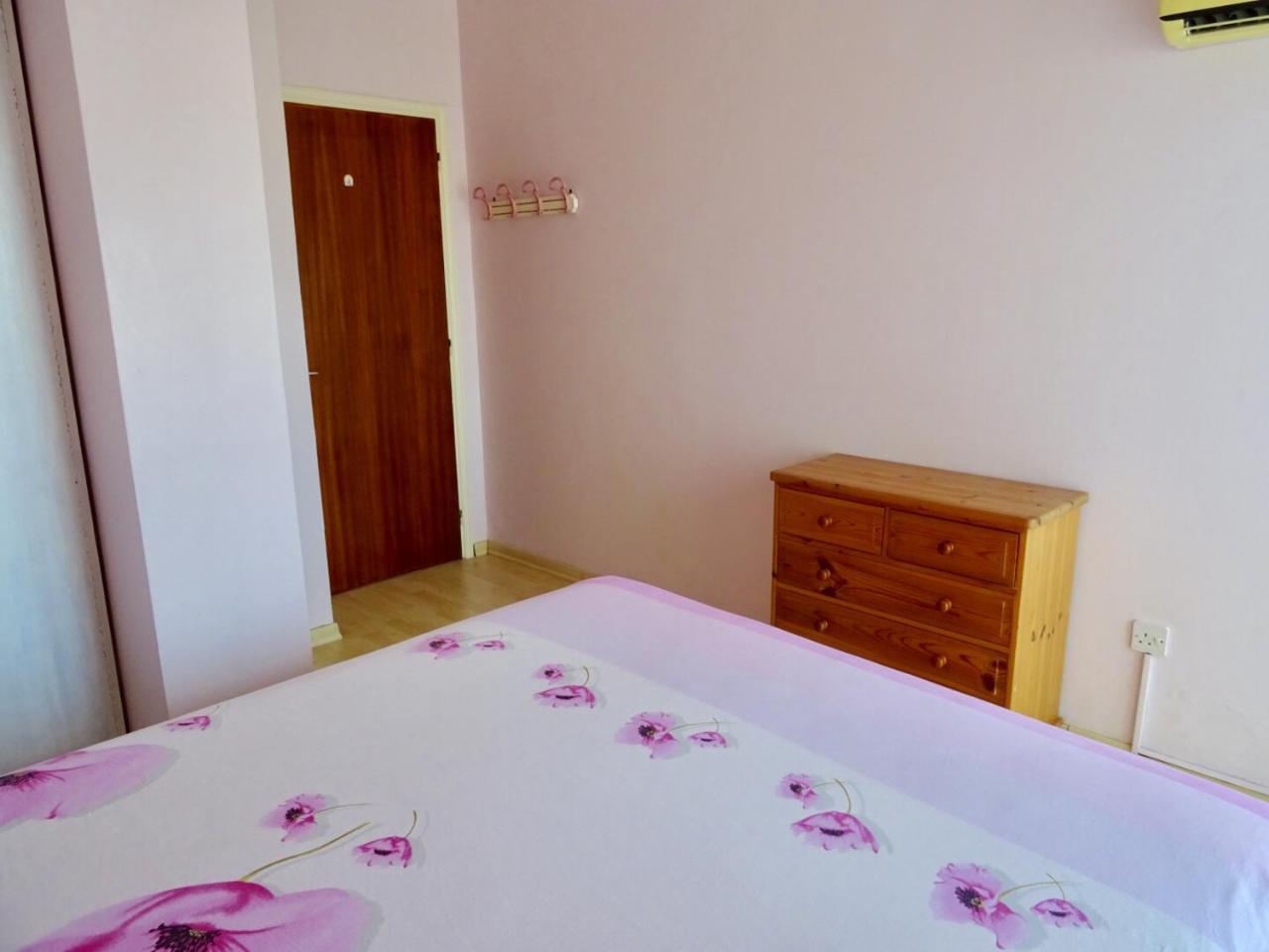 Apartment Camilla Larnaca