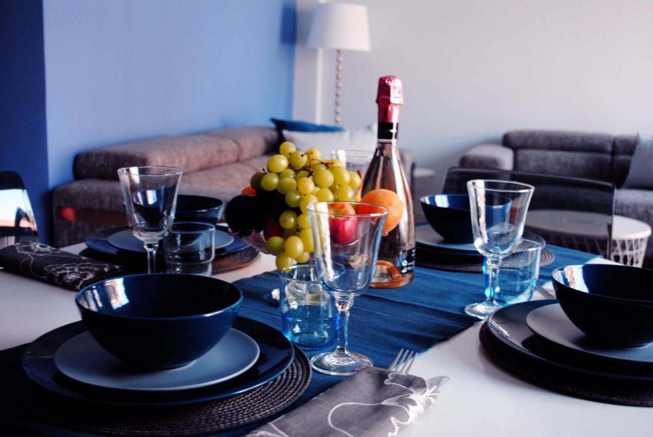 Luxury City Center Duplex 3 Bdr Apartment *