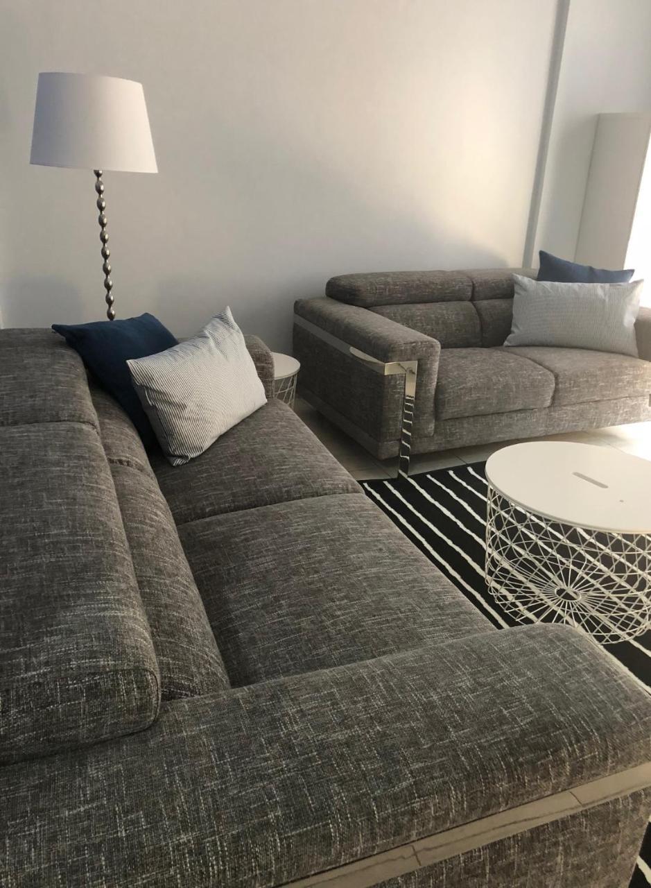 Luxury City Center Duplex 3 Bdr Apartment Larnaca