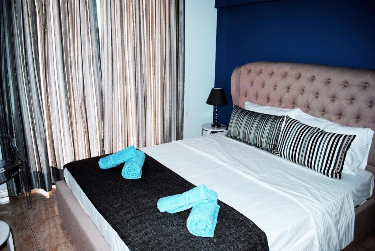 Luxury City Center Duplex 3 Bdr Apartment *