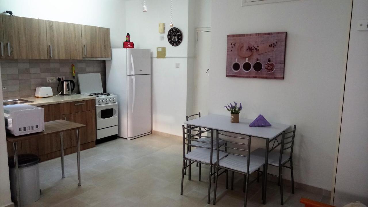 Lca4 Flat For Larnaca