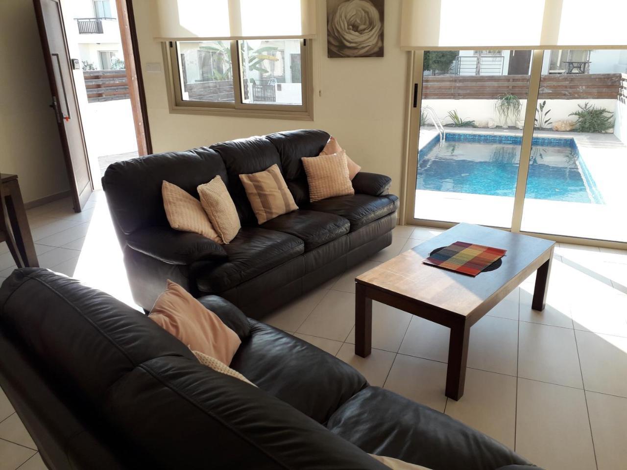 Ruby Villa