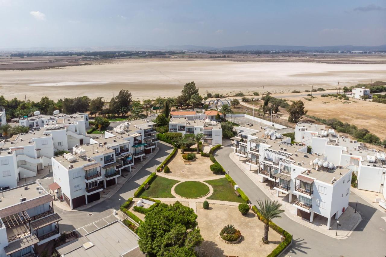 Yiallos Village * Larnaca