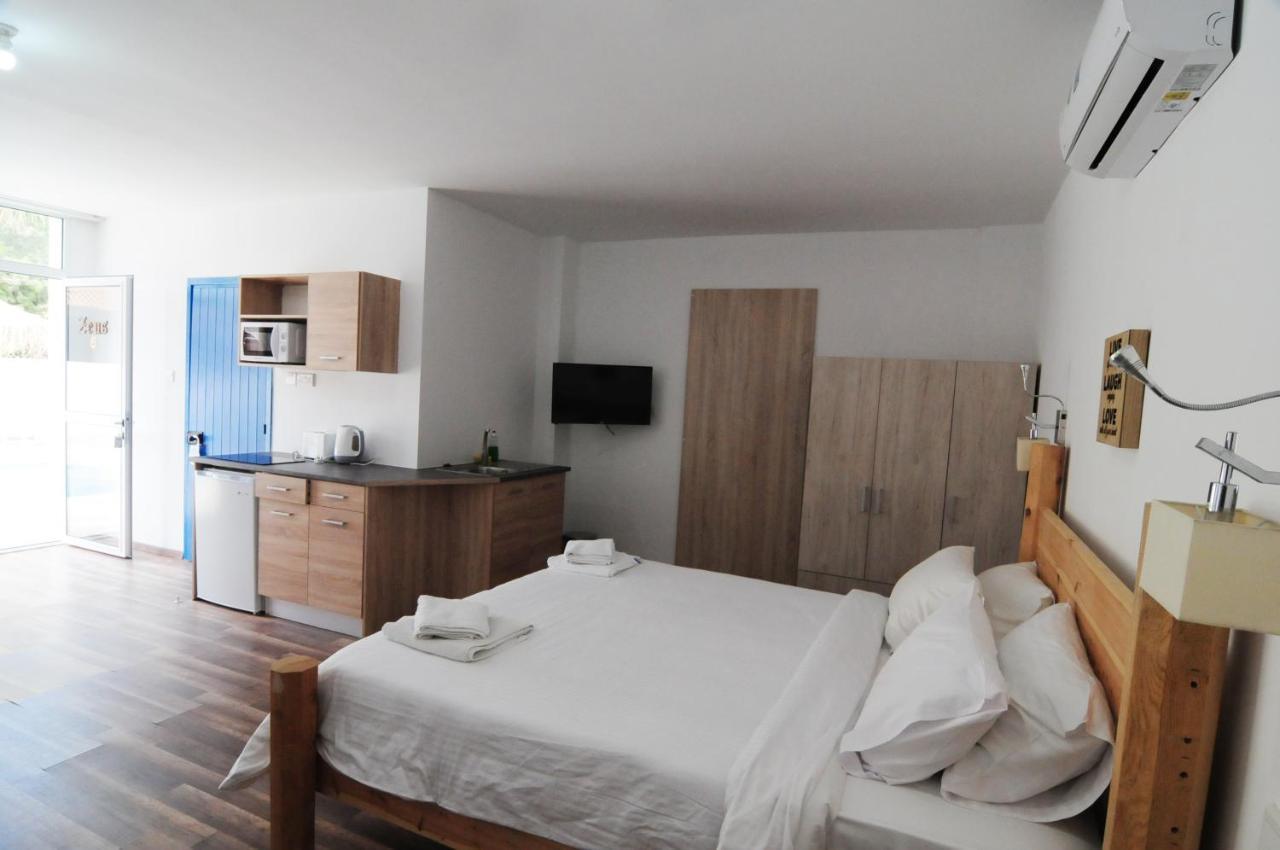 Aparthotel Lithos