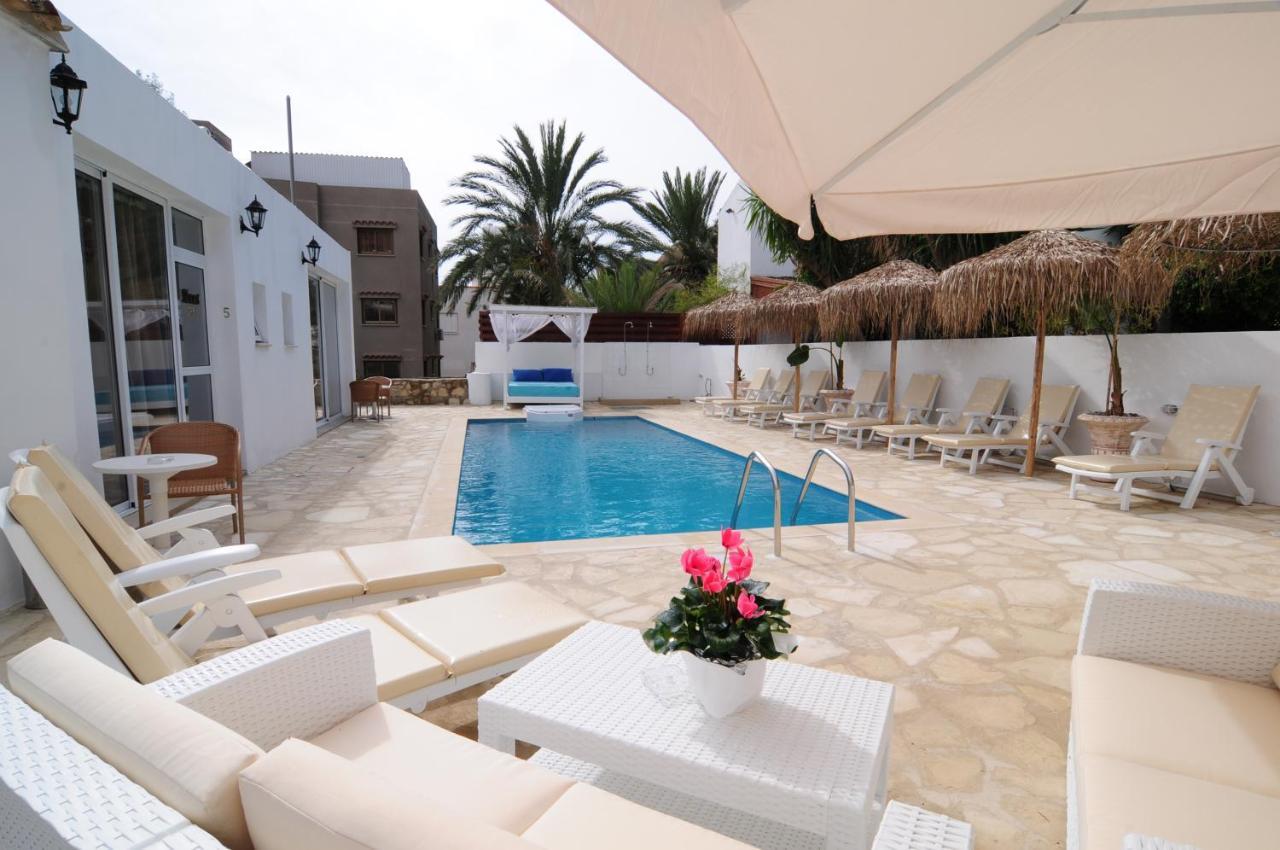 Lithos Aparthotel Voroklini