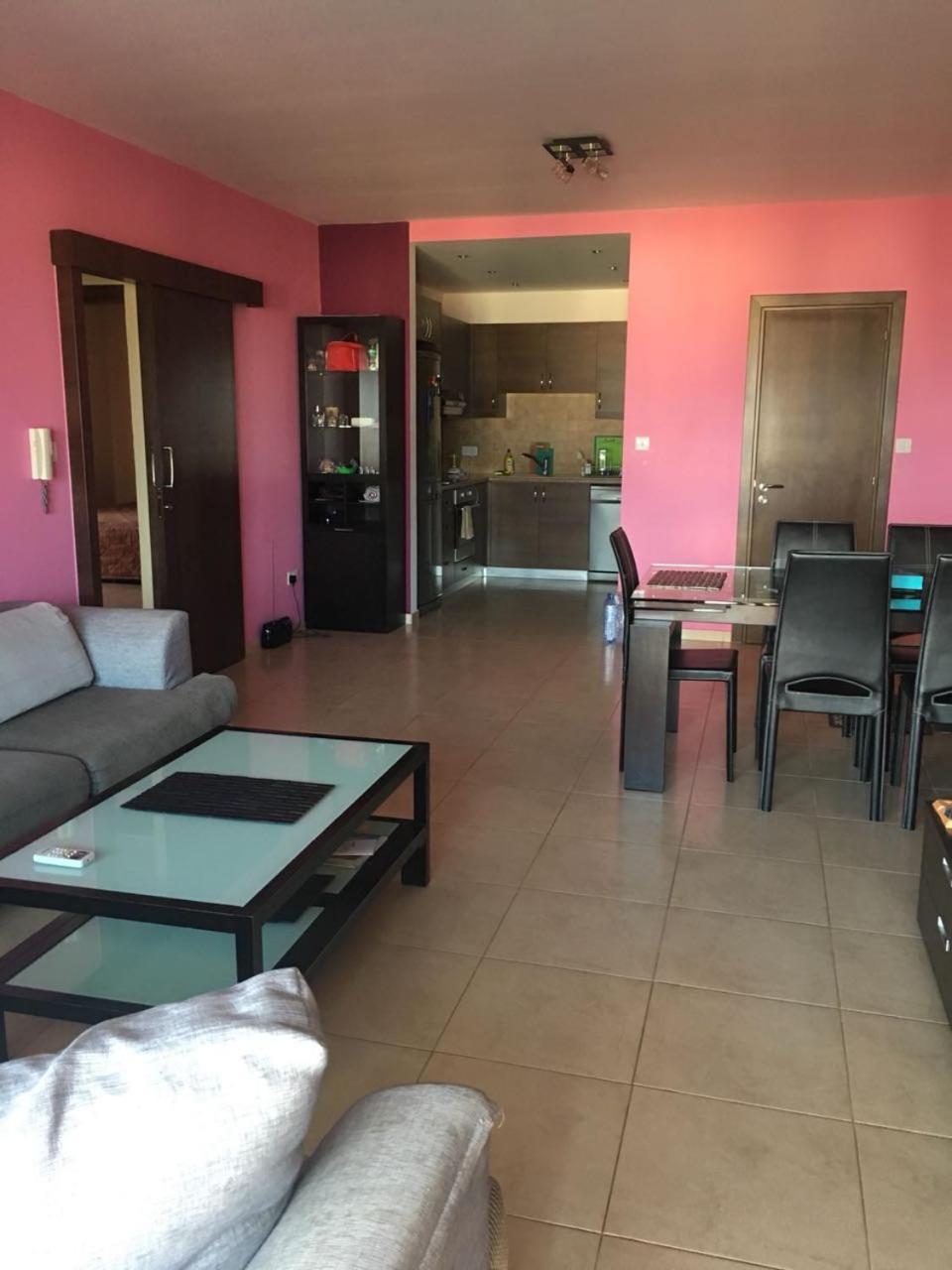 In Neo Chorio Apartment Polis