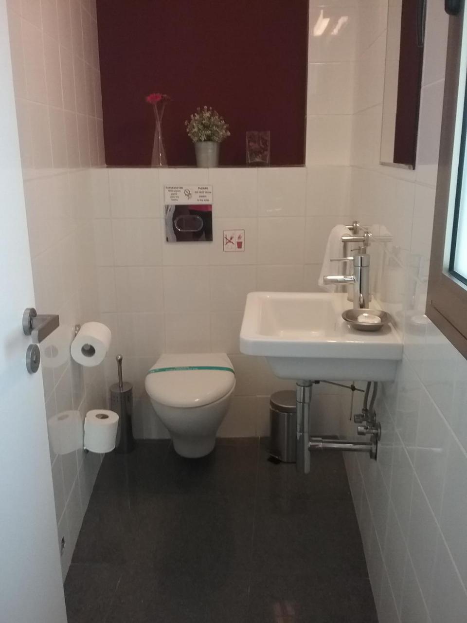 Agnanti Apartment *