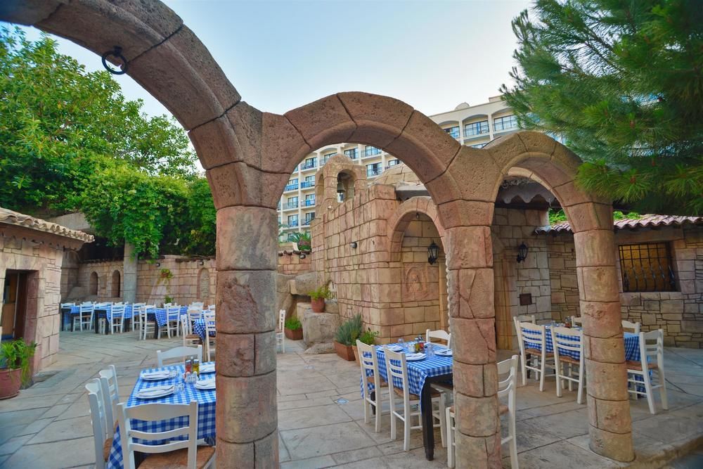 Resort Golden Bay
