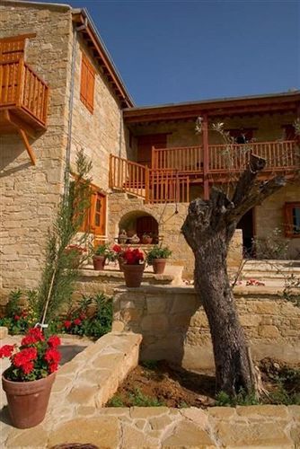Eveleos Apartment Tochni